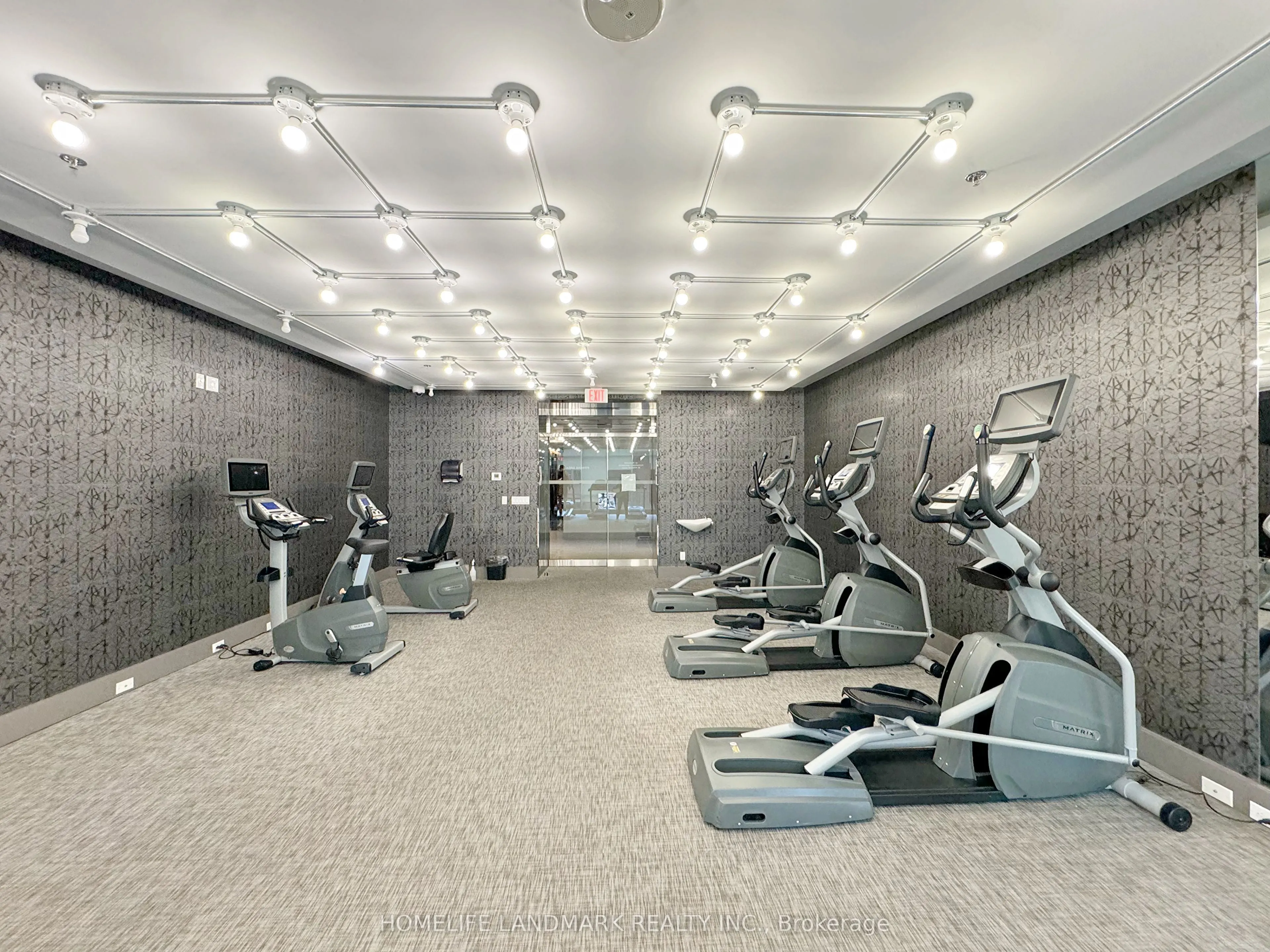 30 Nelson Street, #418