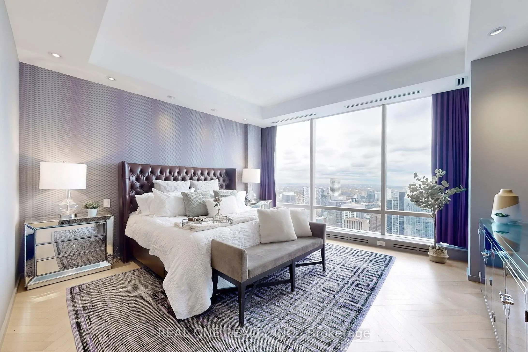 180 UNIVERSITY Avenue, #6205