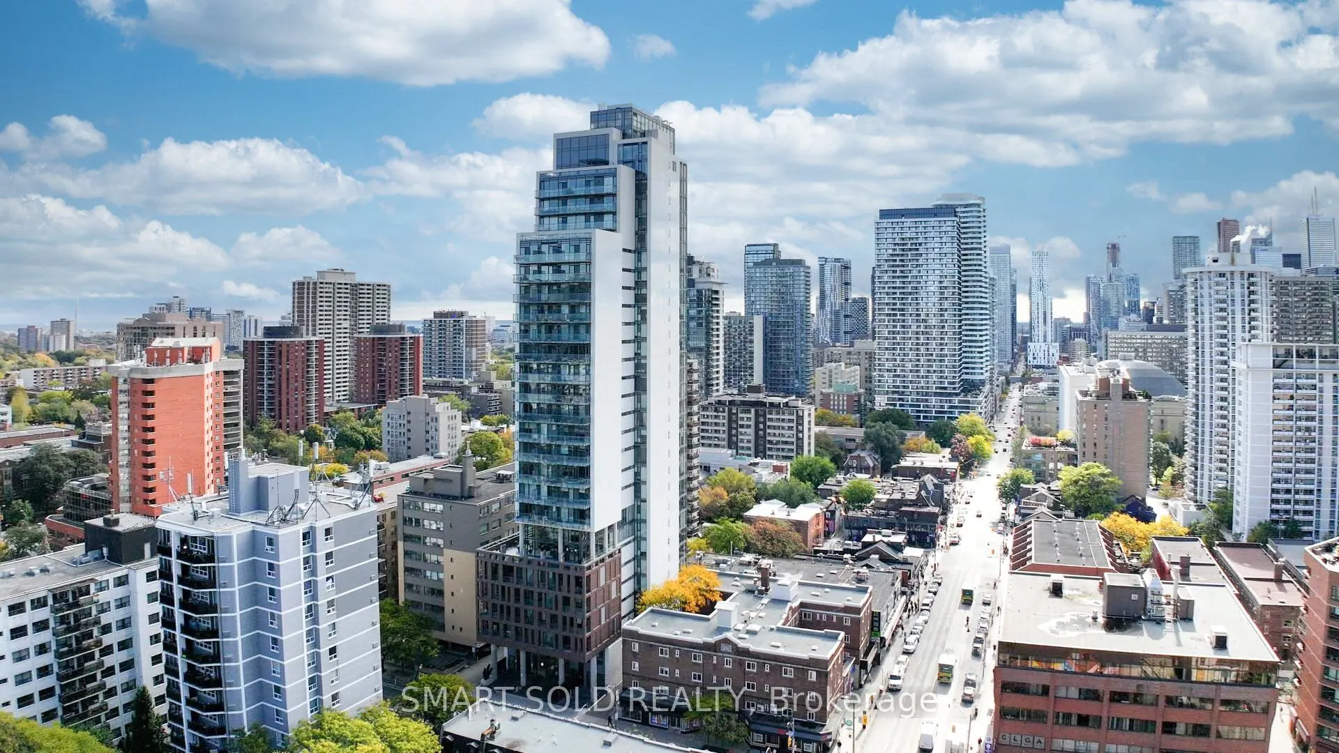 81 Wellesley Street E, #1307