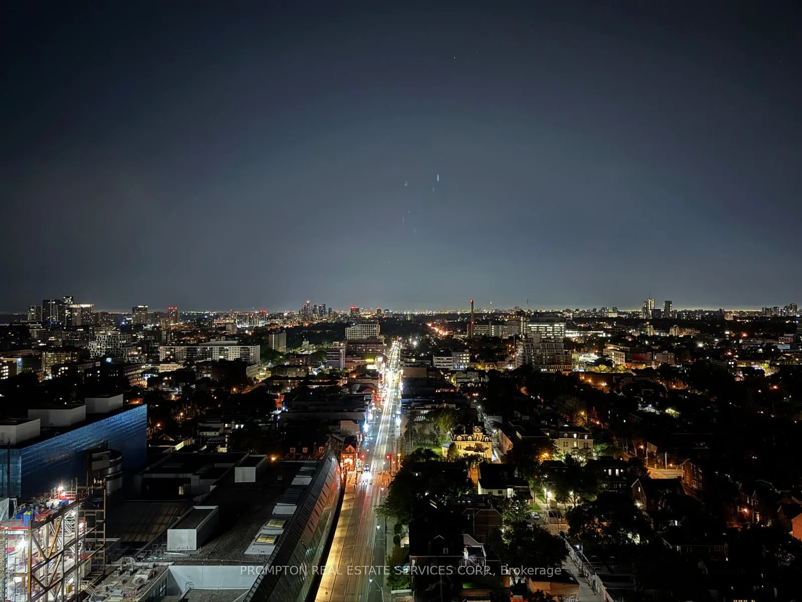 280 Dundas Street W, #2310