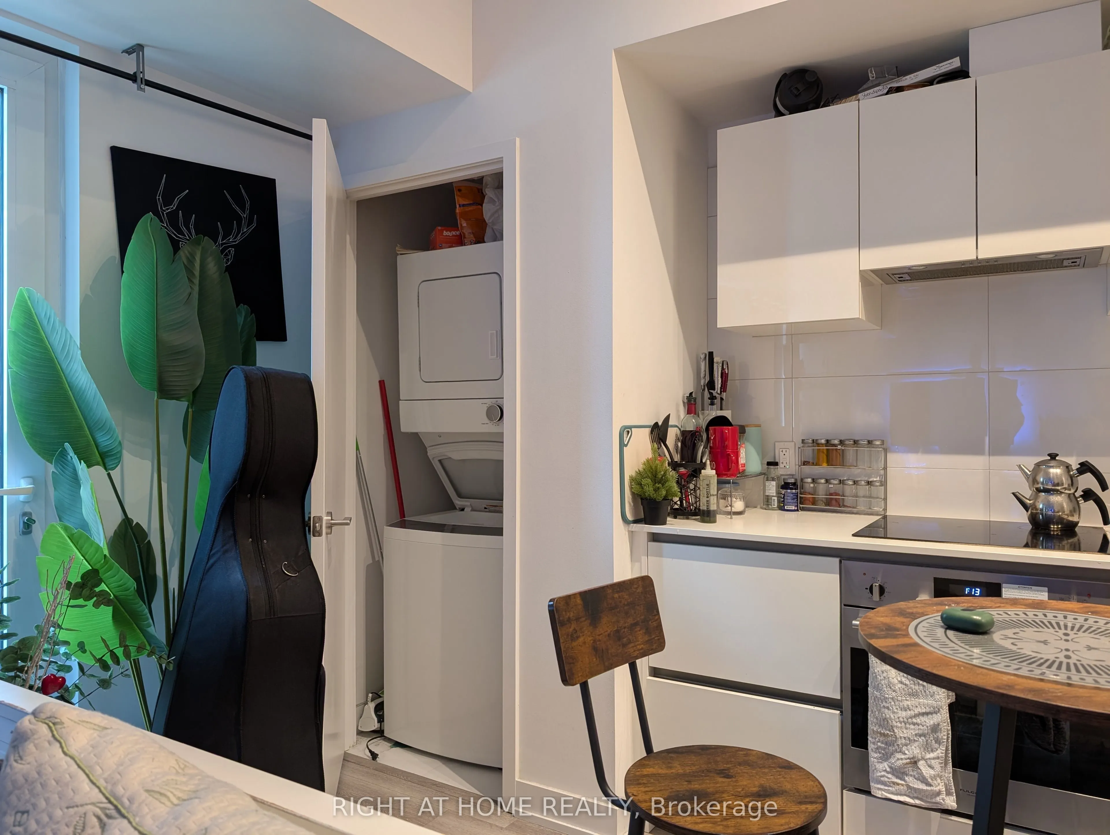 121 St. Patrick Street, #614