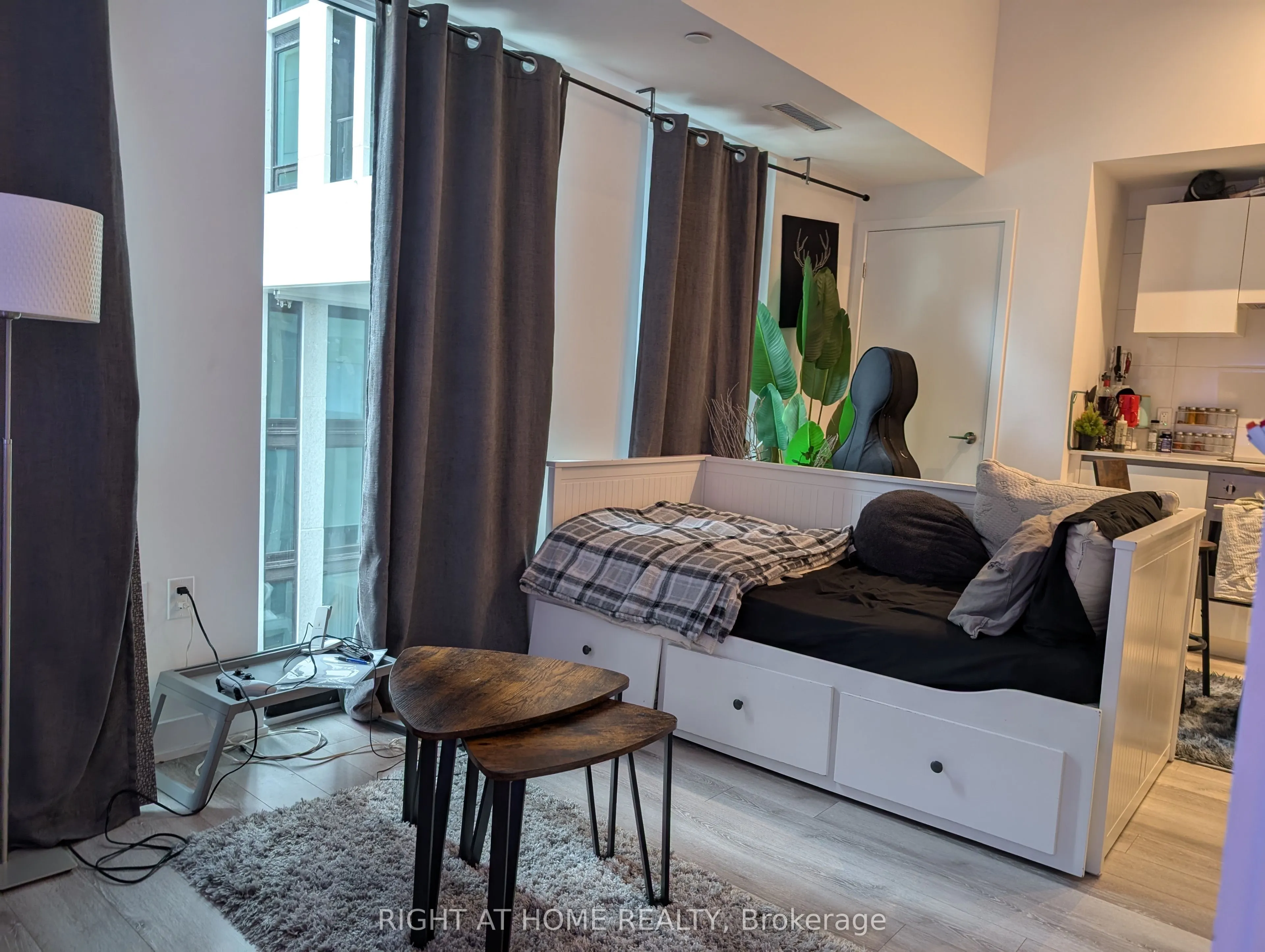 121 St. Patrick Street, #614