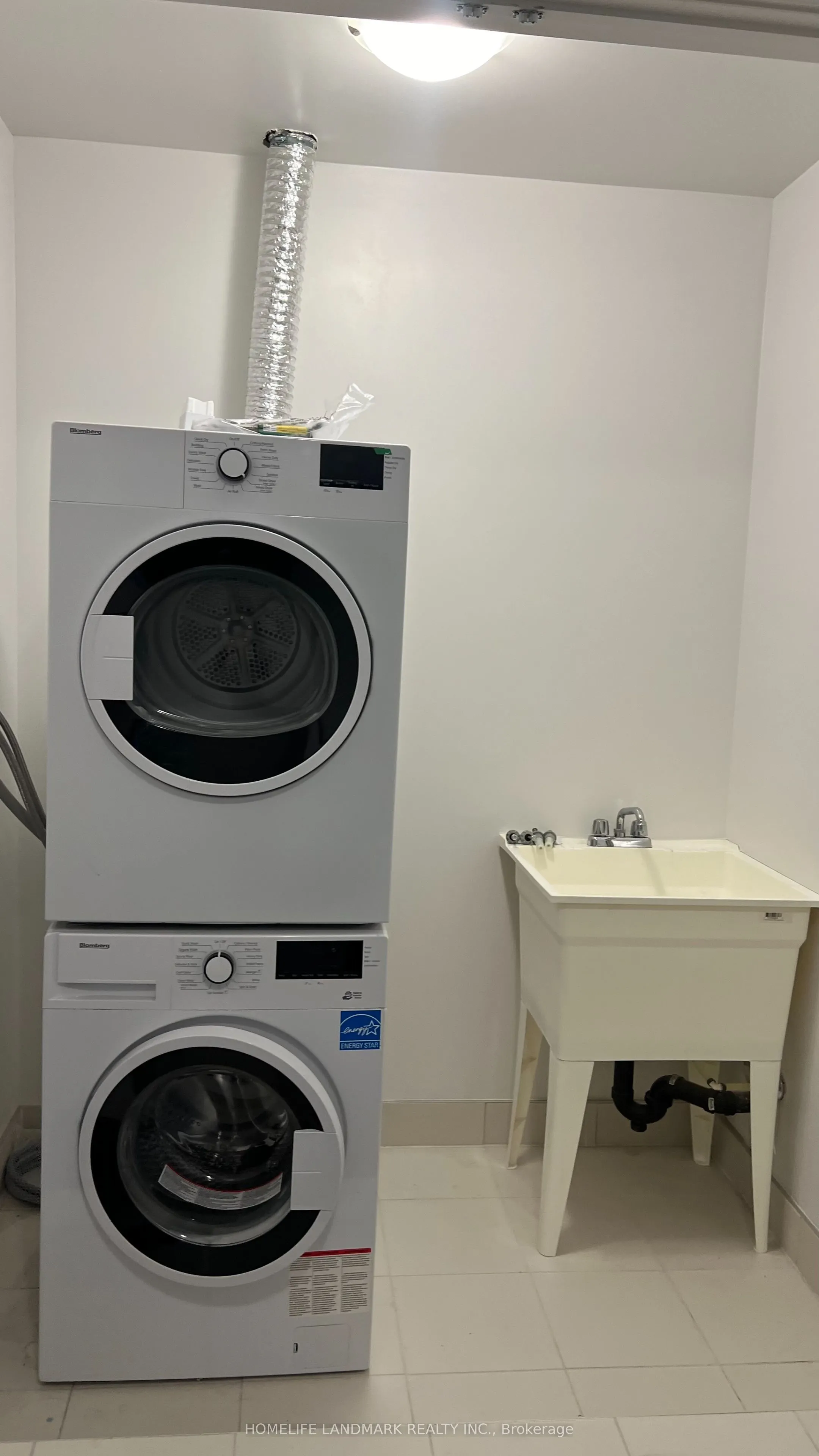 270 Davenport Road, #th #17