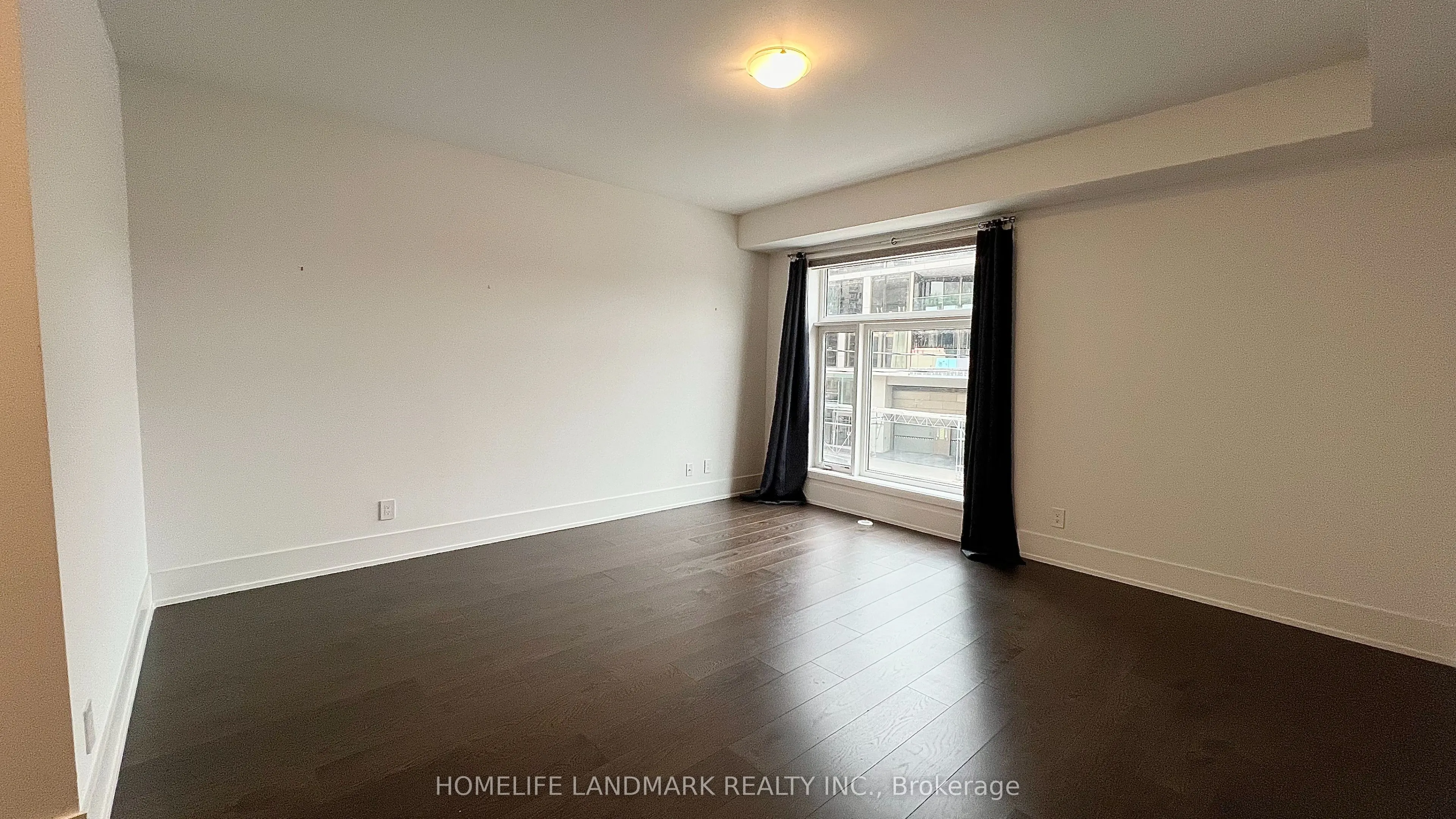 270 Davenport Road, #th #17