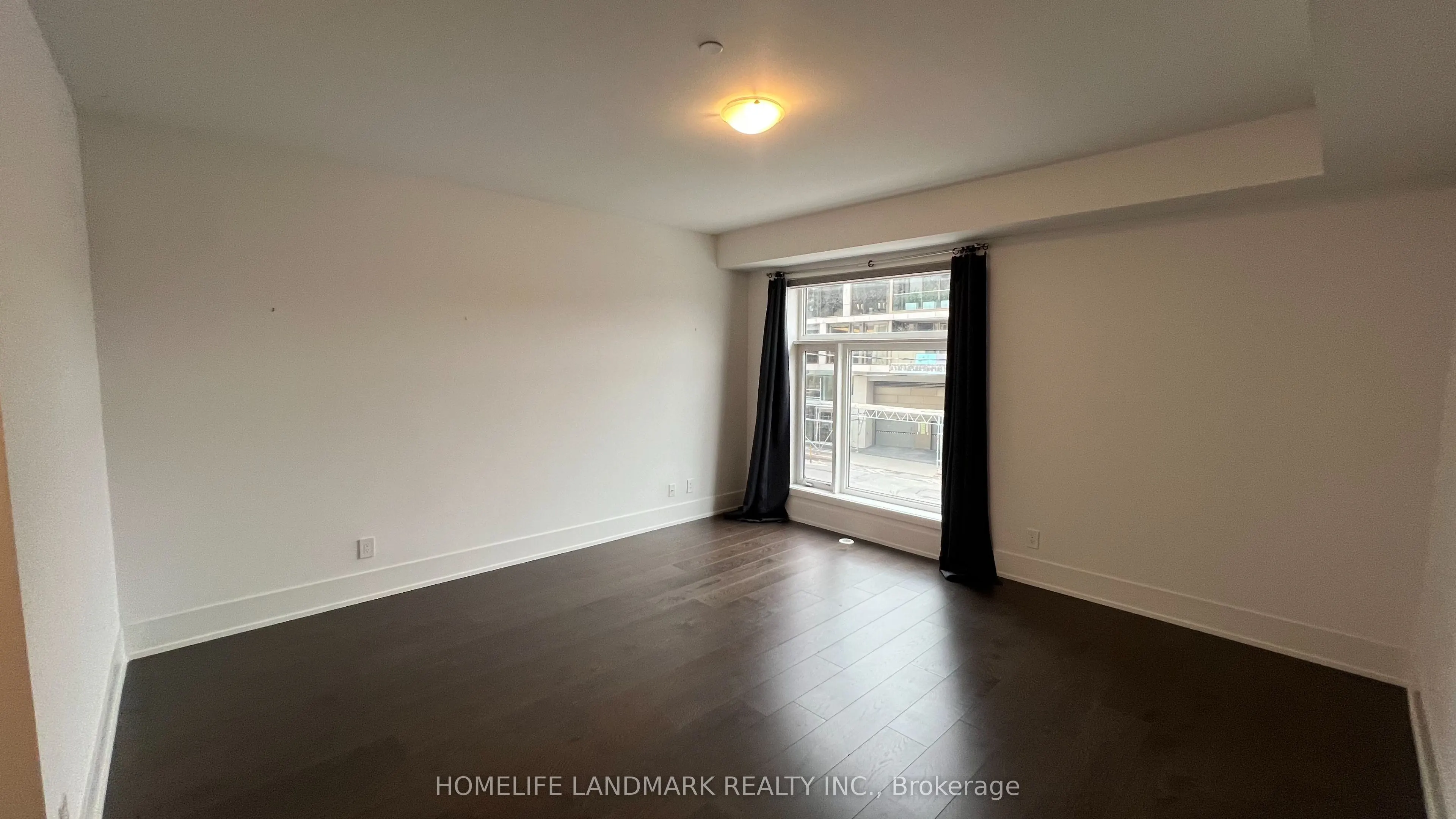 270 Davenport Road, #th #17