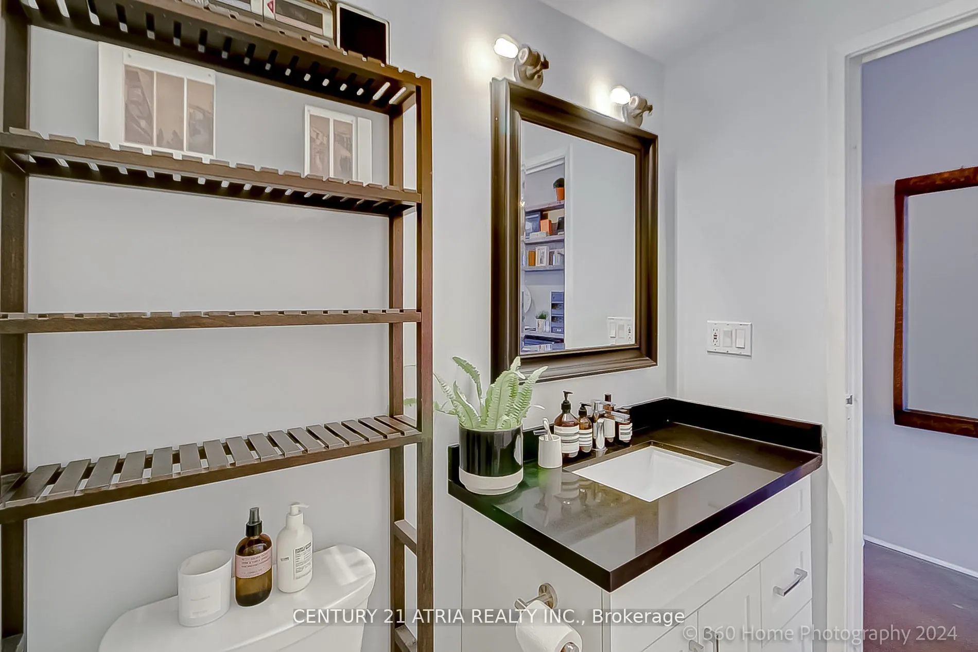 383 Adelaide Street, #313