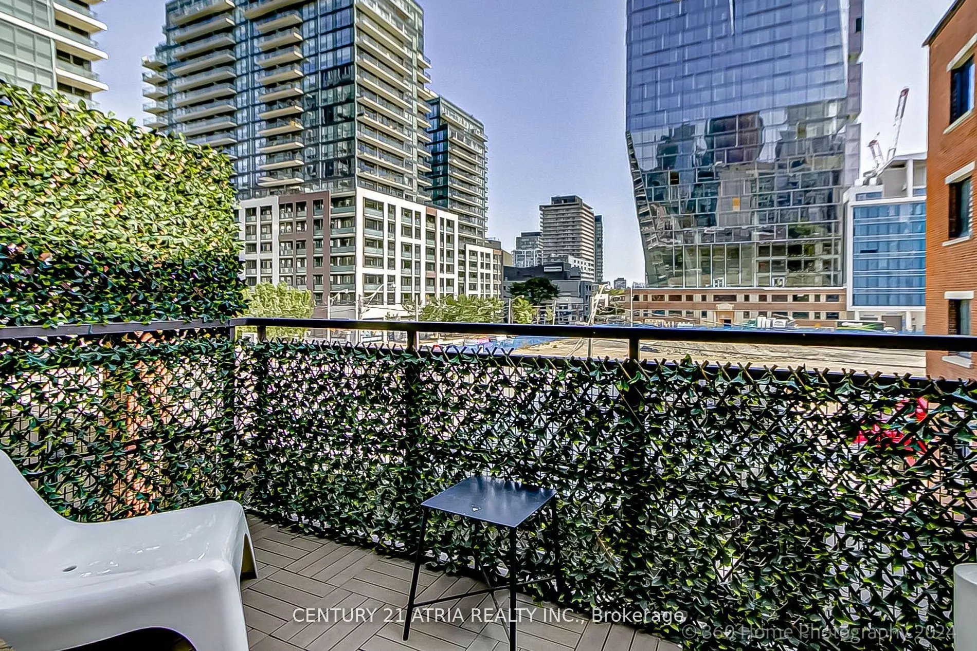 383 Adelaide Street, #313