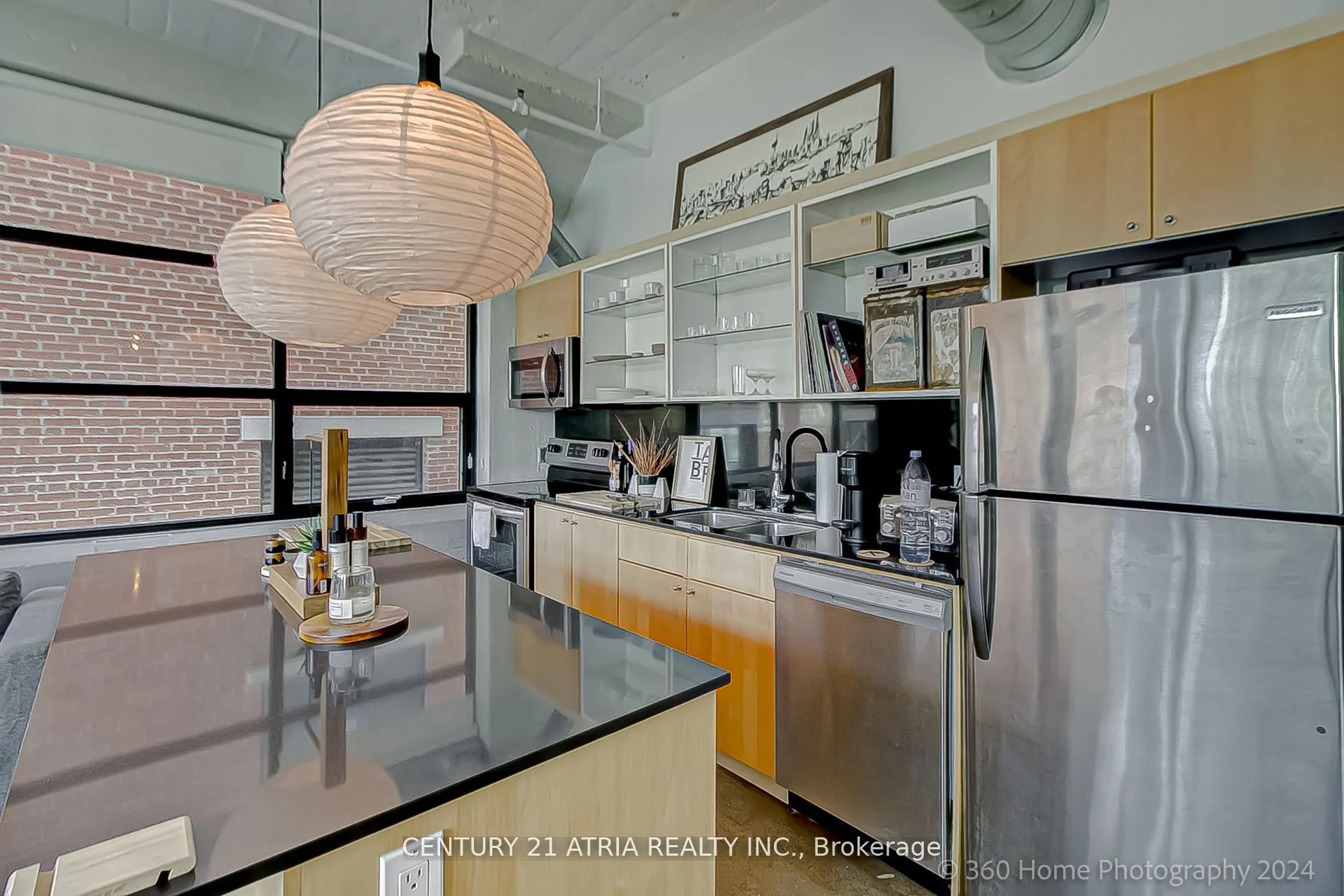 383 Adelaide Street, #313