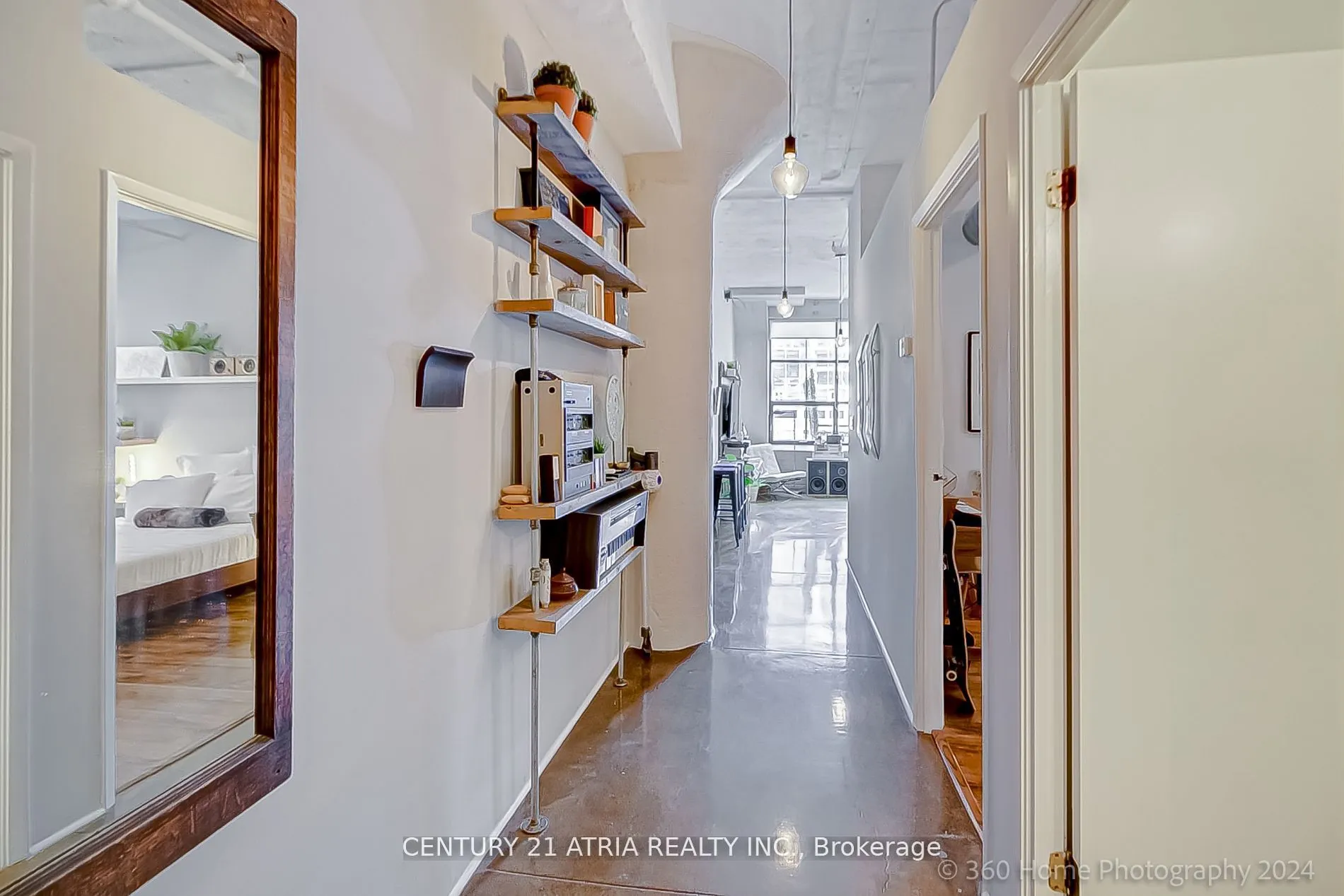 383 Adelaide Street, #313