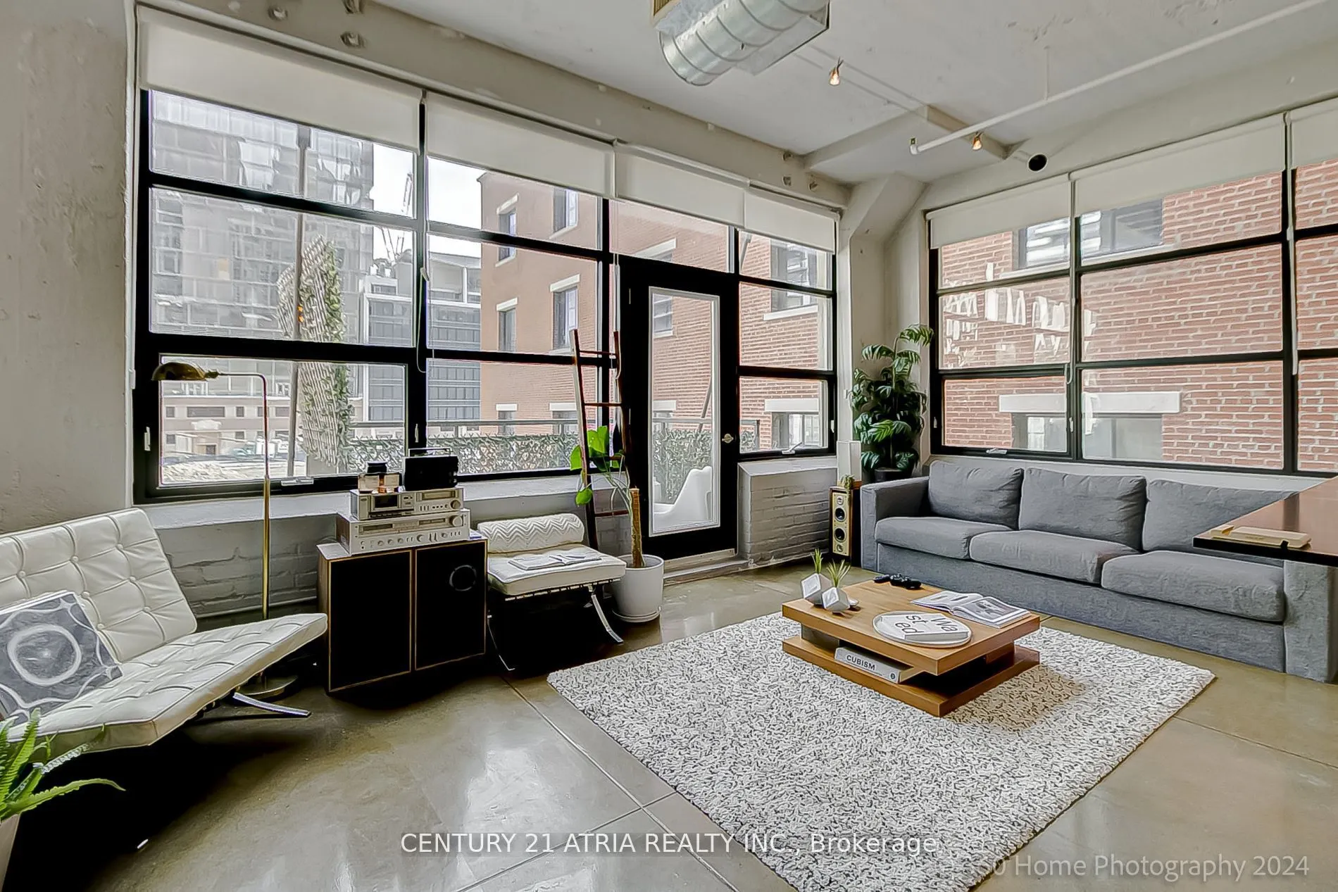 383 Adelaide Street, #313