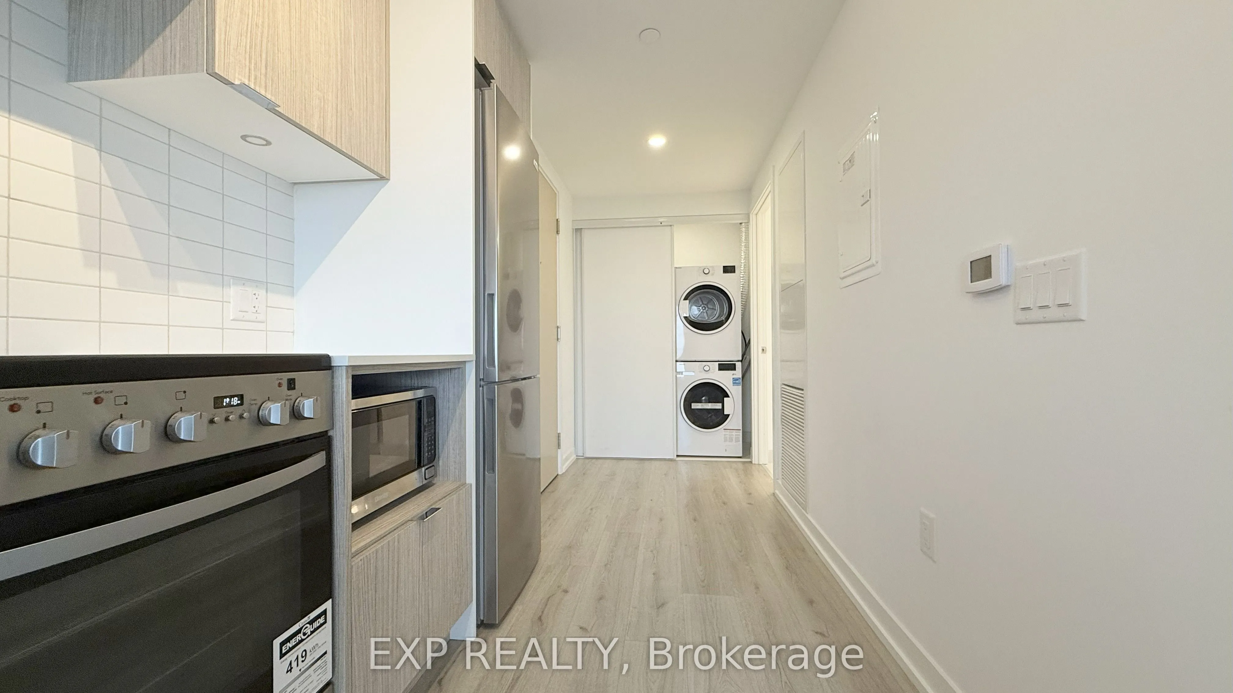 395 Bloor Street E, #3306