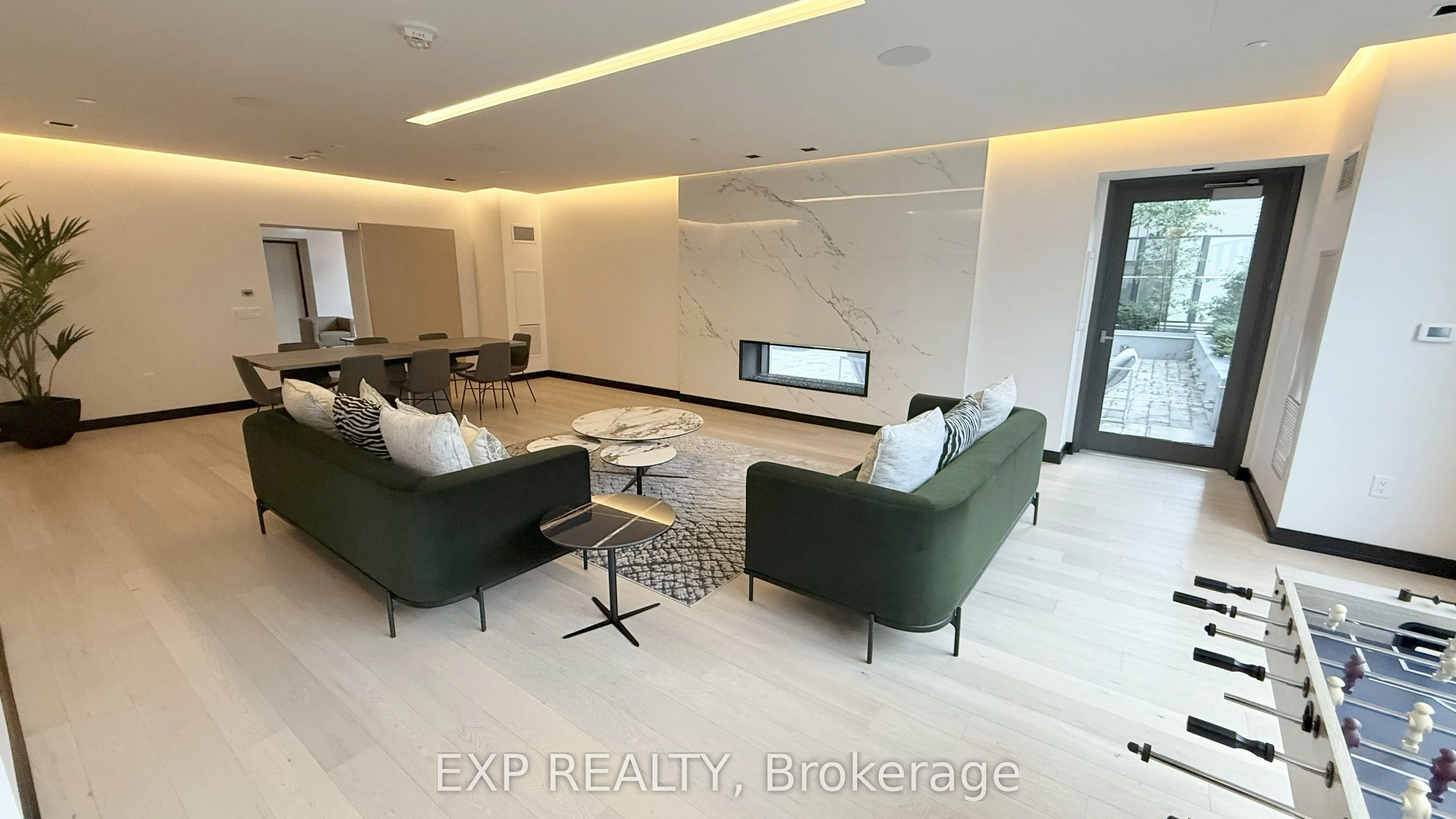 395 Bloor Street E, #3306