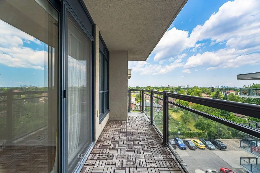 872 Sheppard Avenue W, #616