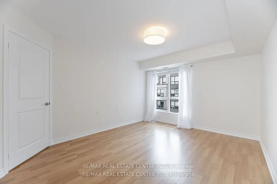 872 Sheppard Avenue W, #616