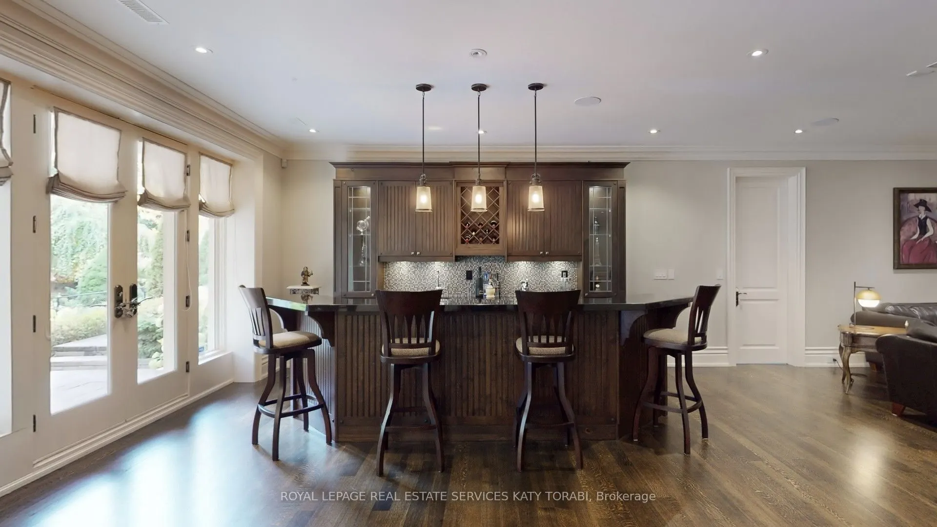 101 Forest Heights Boulevard