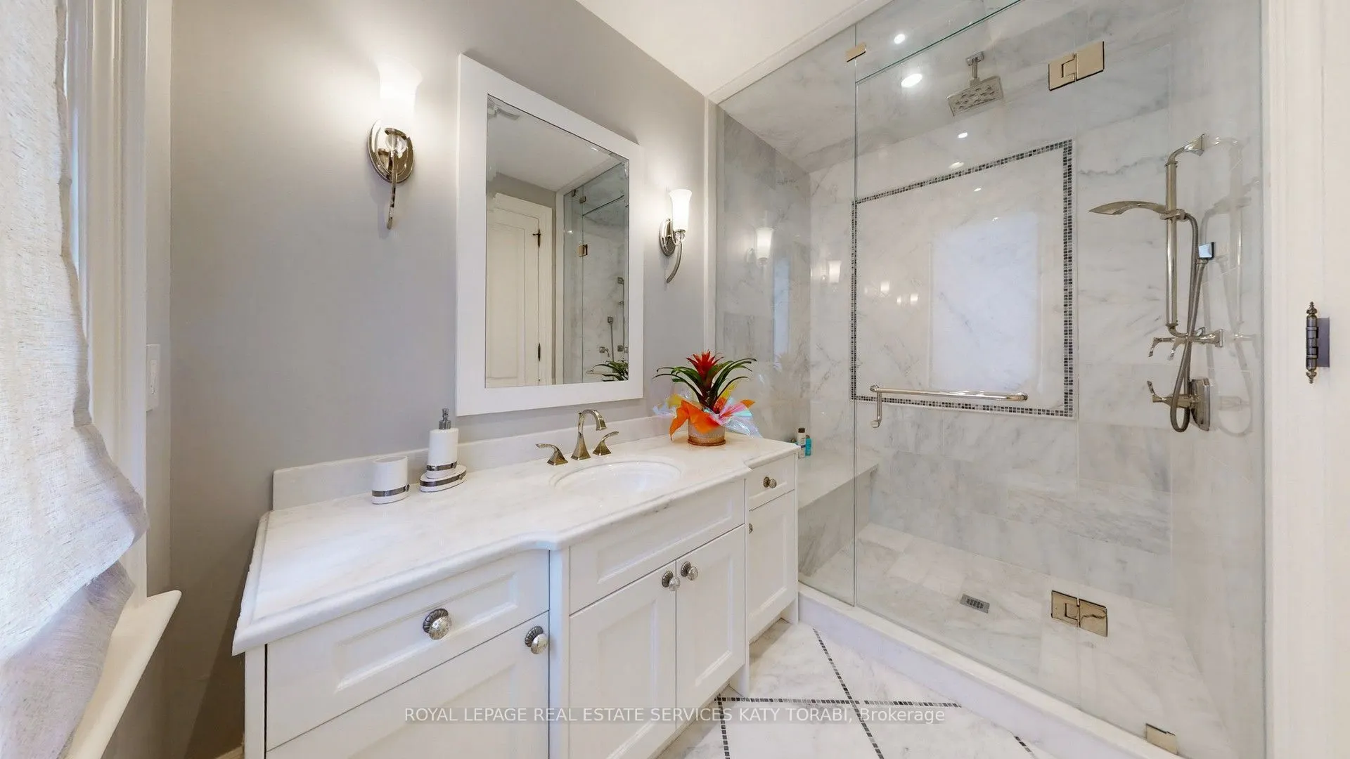 101 Forest Heights Boulevard