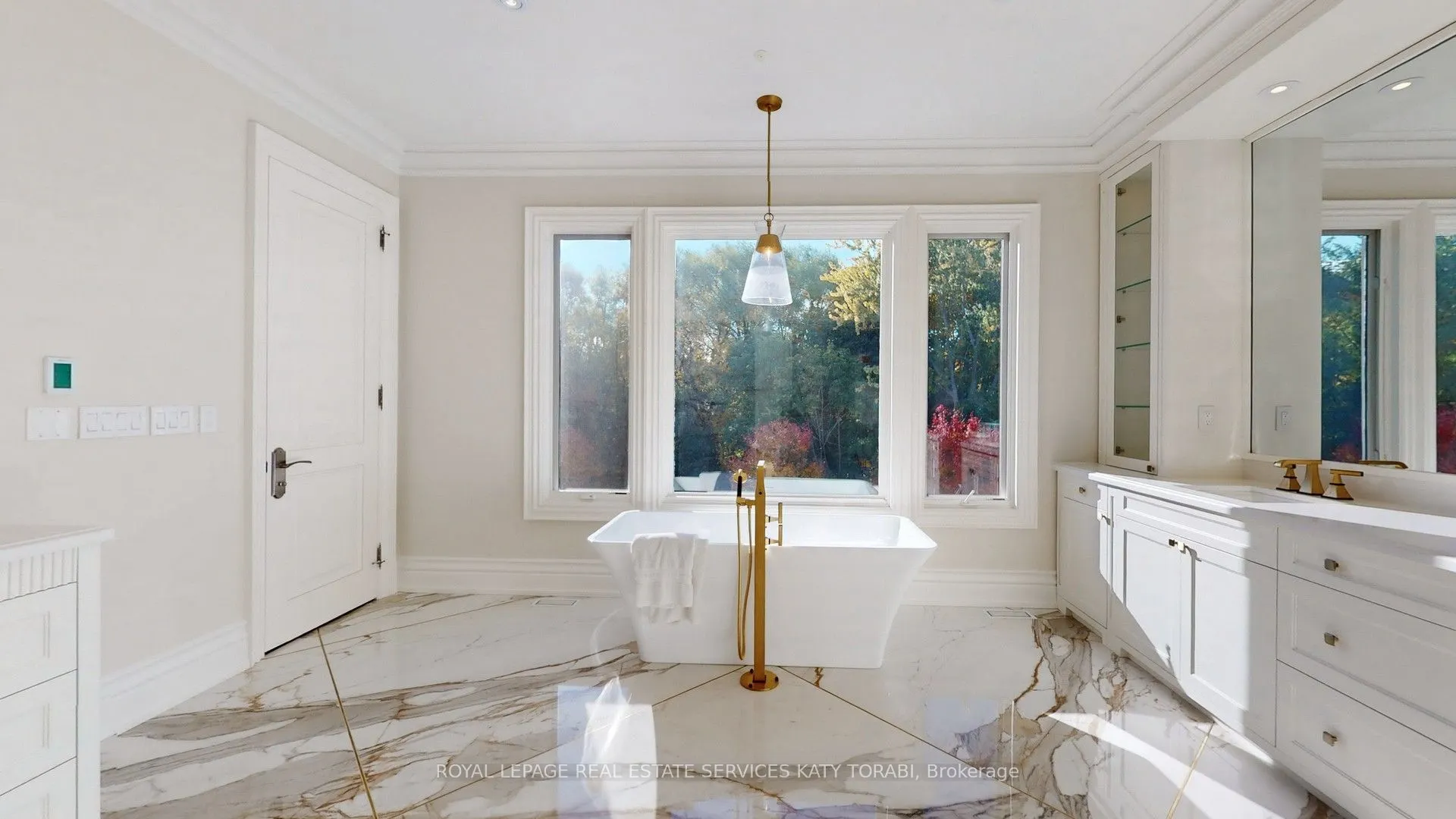 101 Forest Heights Boulevard