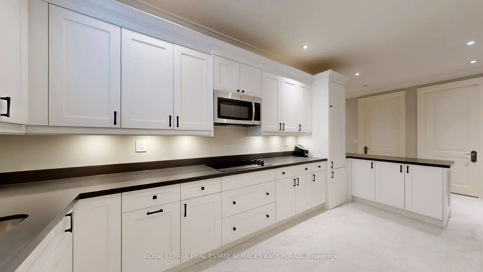 101 Forest Heights Boulevard