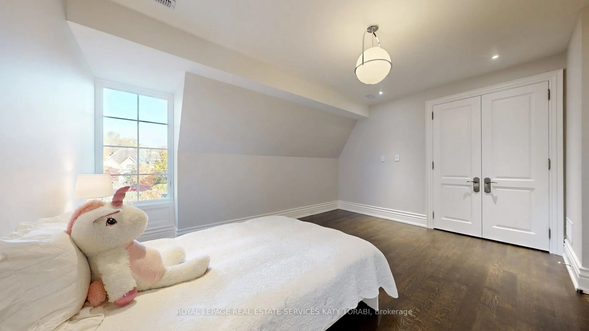 101 Forest Heights Boulevard