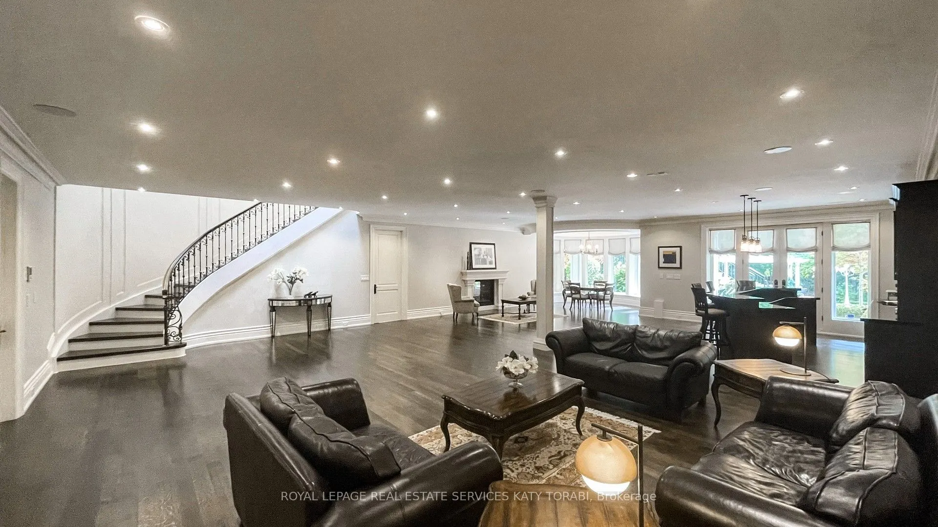 101 Forest Heights Boulevard