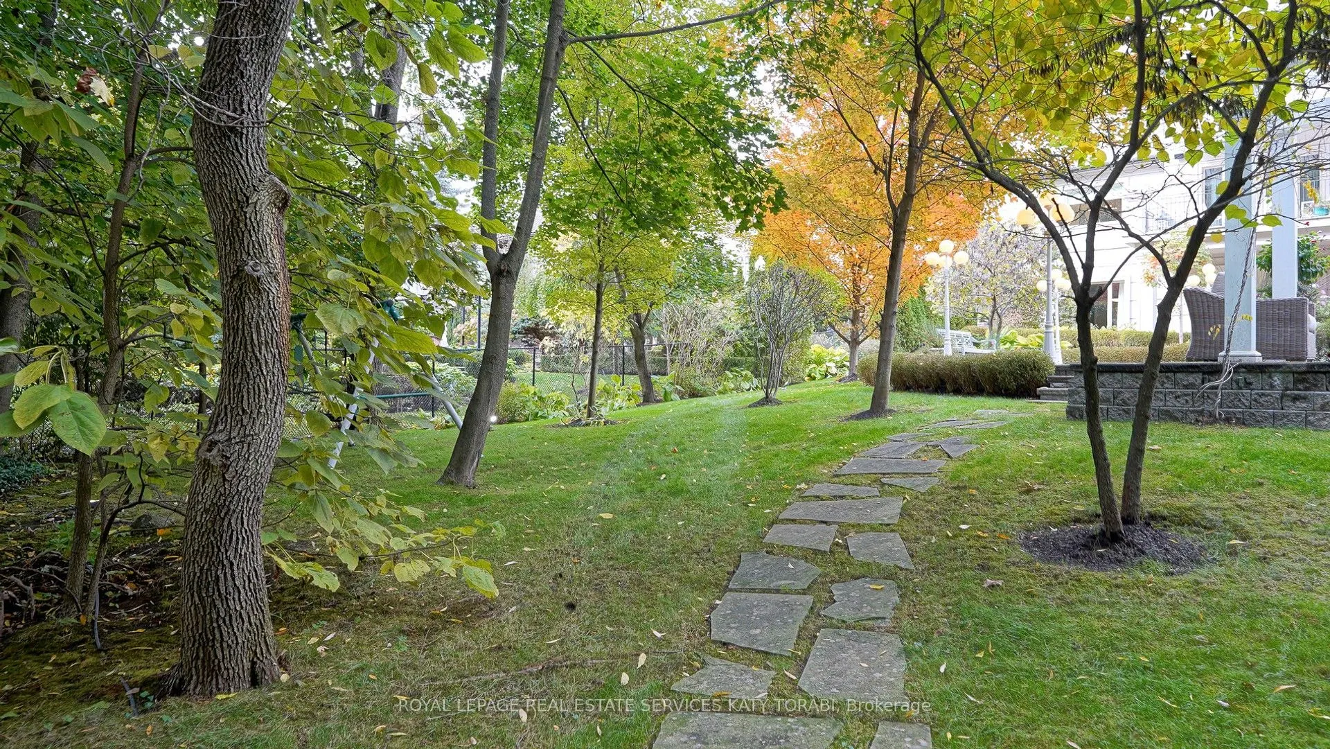 101 Forest Heights Boulevard