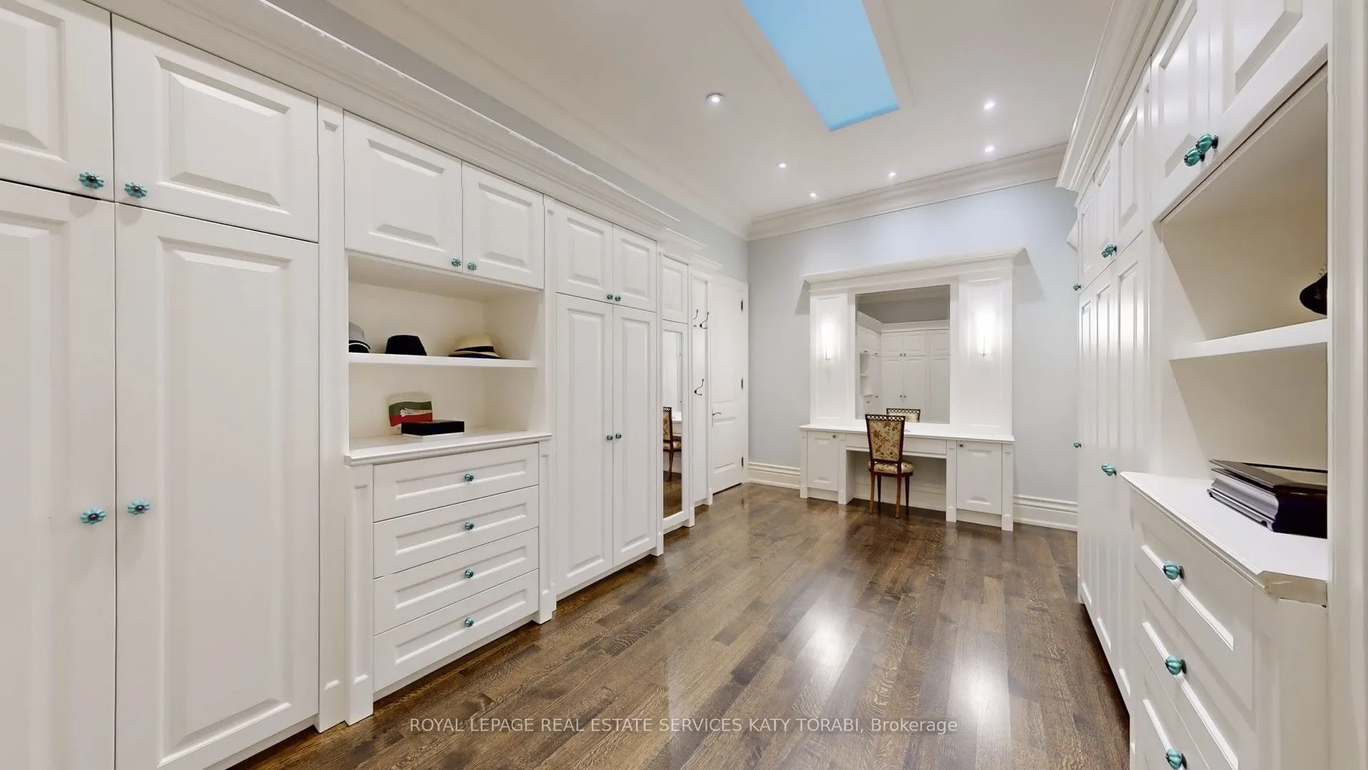 101 Forest Heights Boulevard