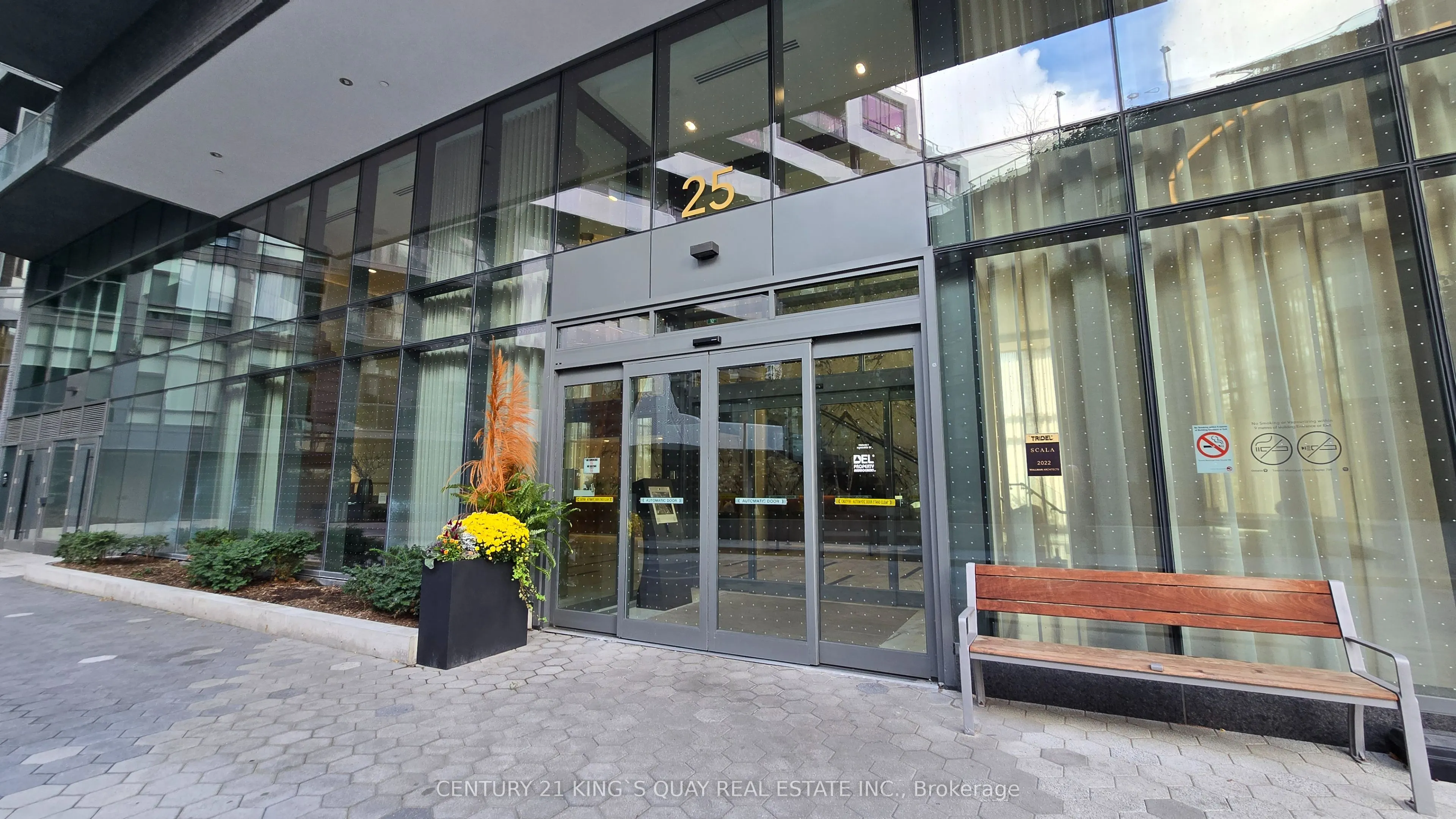 25 Adra Grado Way, #703