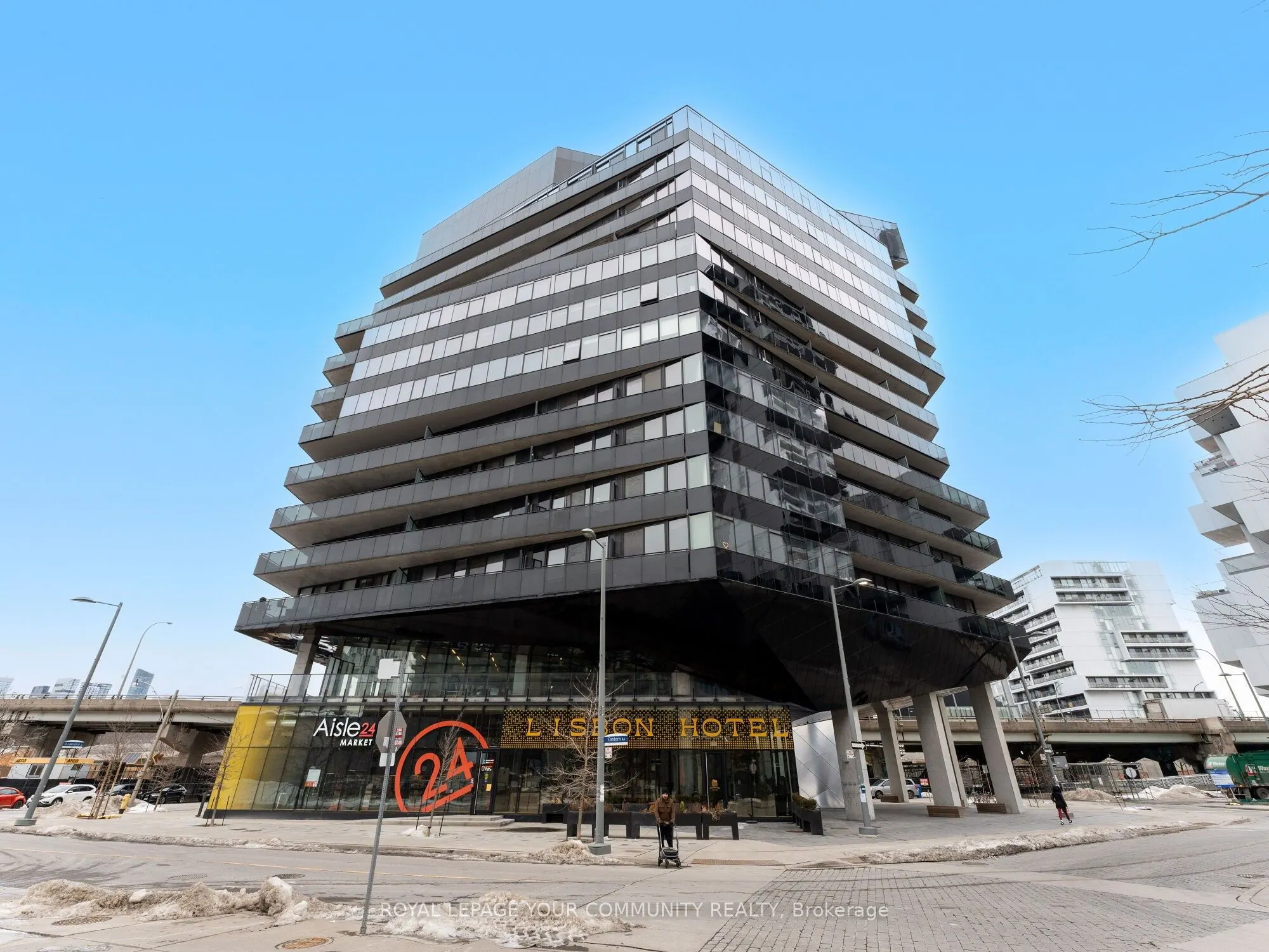 21 Lawren Harris Square, #1108