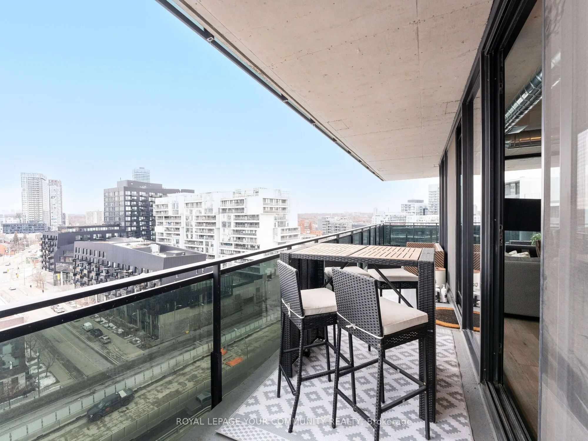 21 Lawren Harris Square, #1108