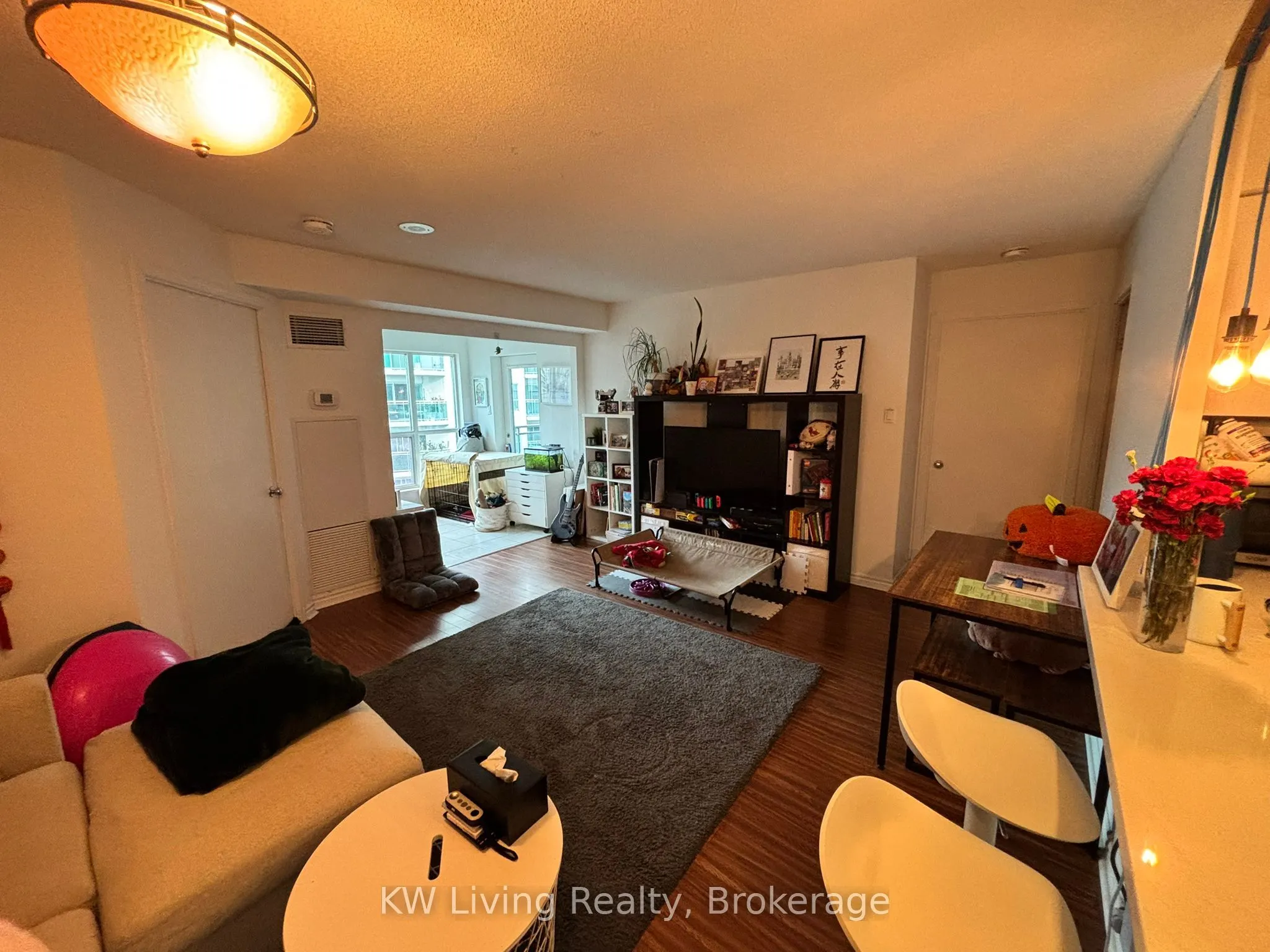 600 Queens Quay W, #920