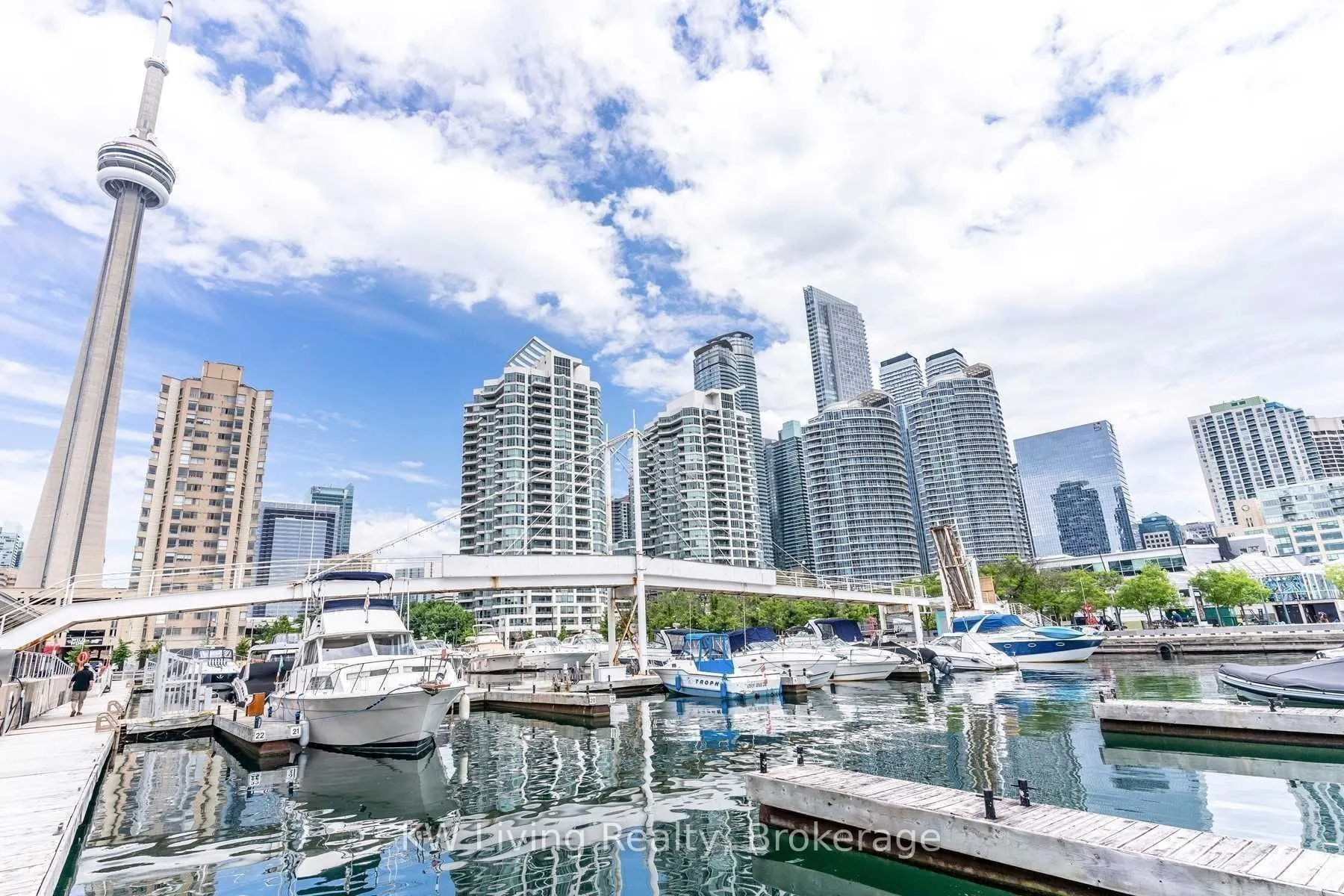 600 Queens Quay W, #920