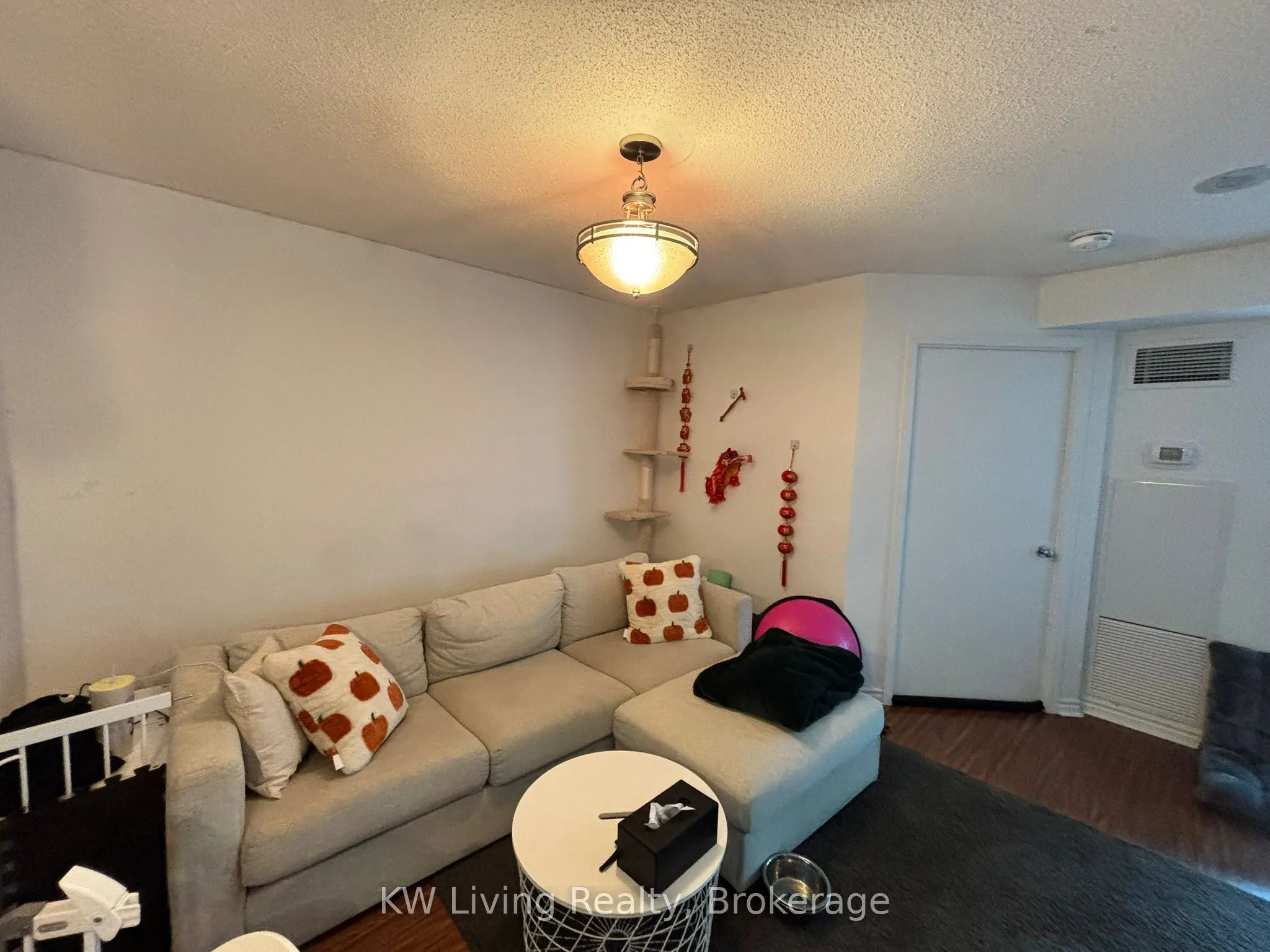 600 Queens Quay W, #920