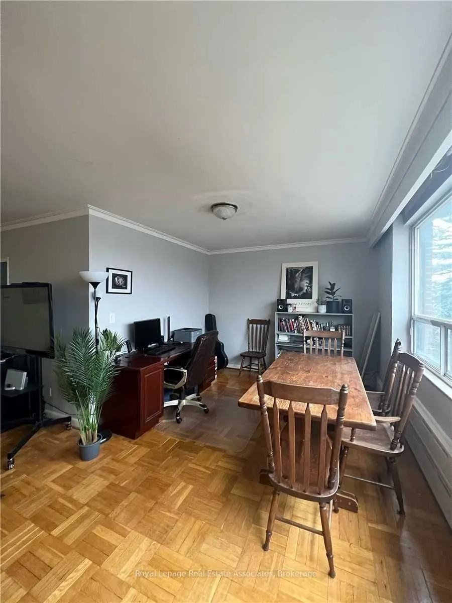 3 Meadowbrook Road, #6