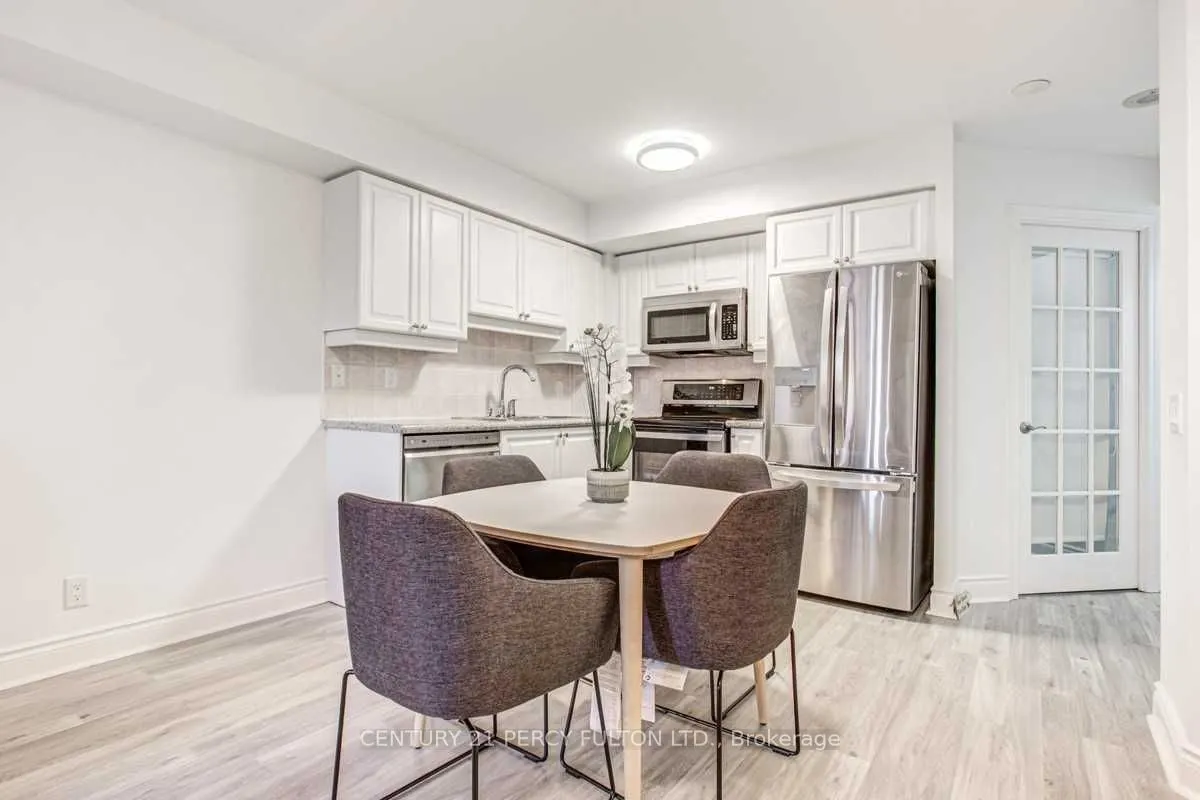 78 Harrison Garden Boulevard, #414