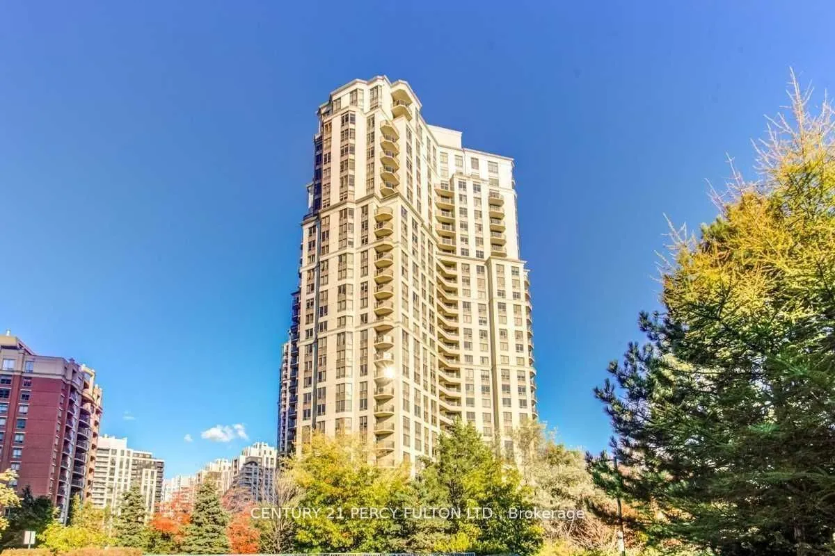 78 Harrison Garden Boulevard, #414