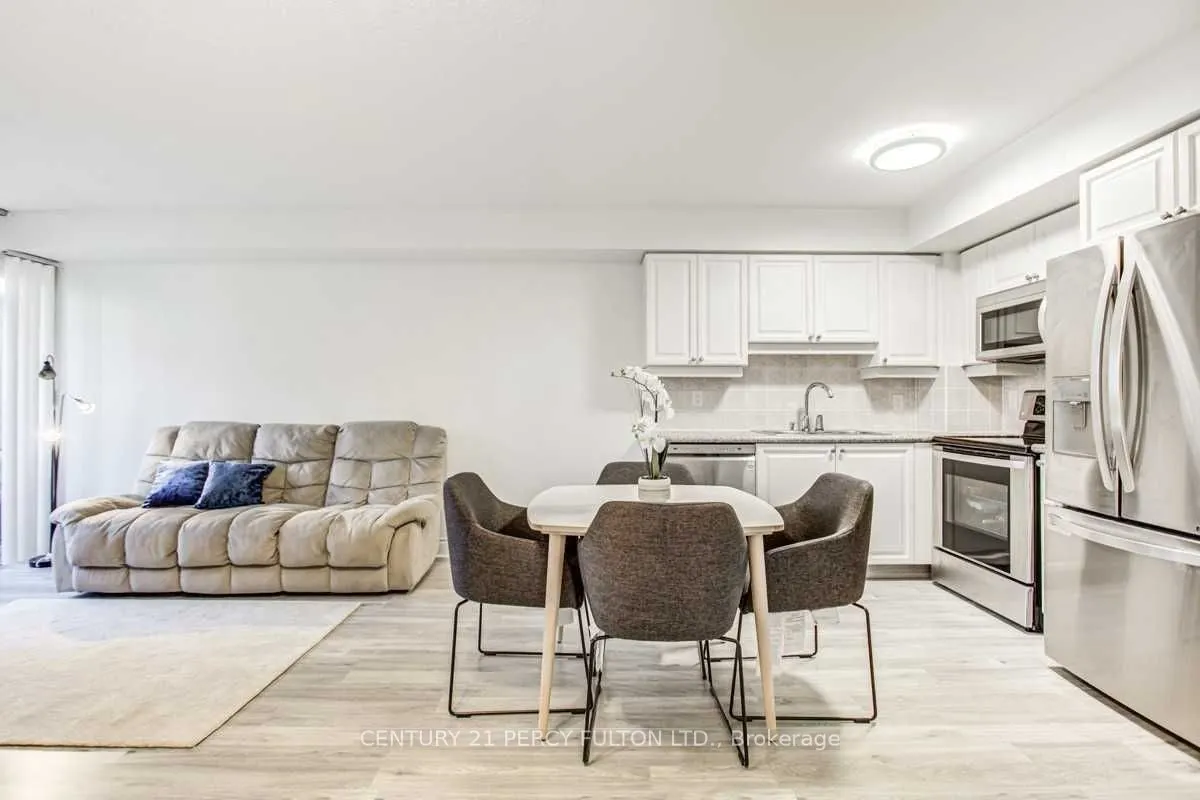 78 Harrison Garden Boulevard, #414