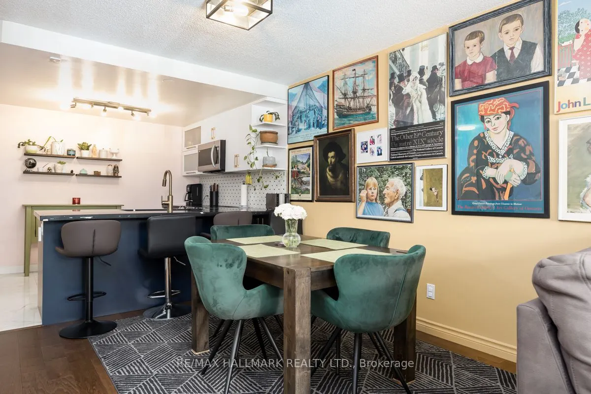 1101 Steeles Avenue W, #207