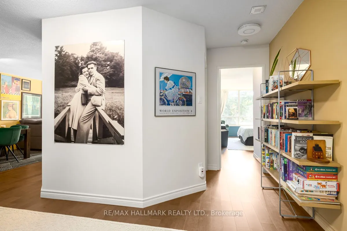 1101 Steeles Avenue W, #207