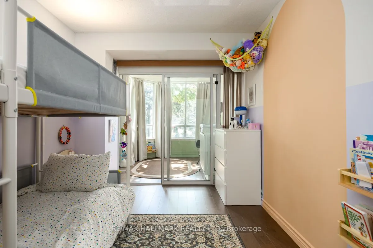 1101 Steeles Avenue W, #207