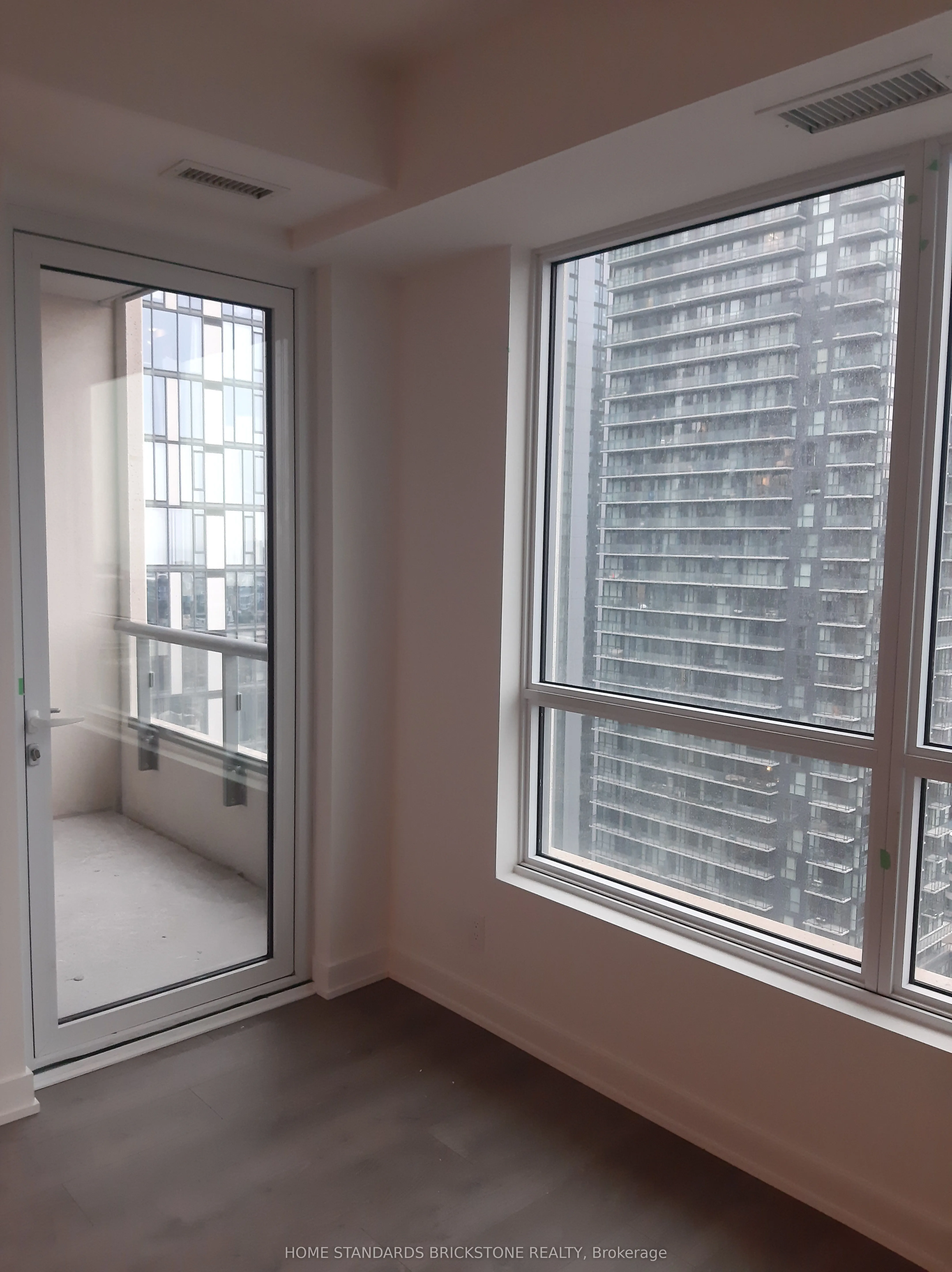 108 peter Street, #3207