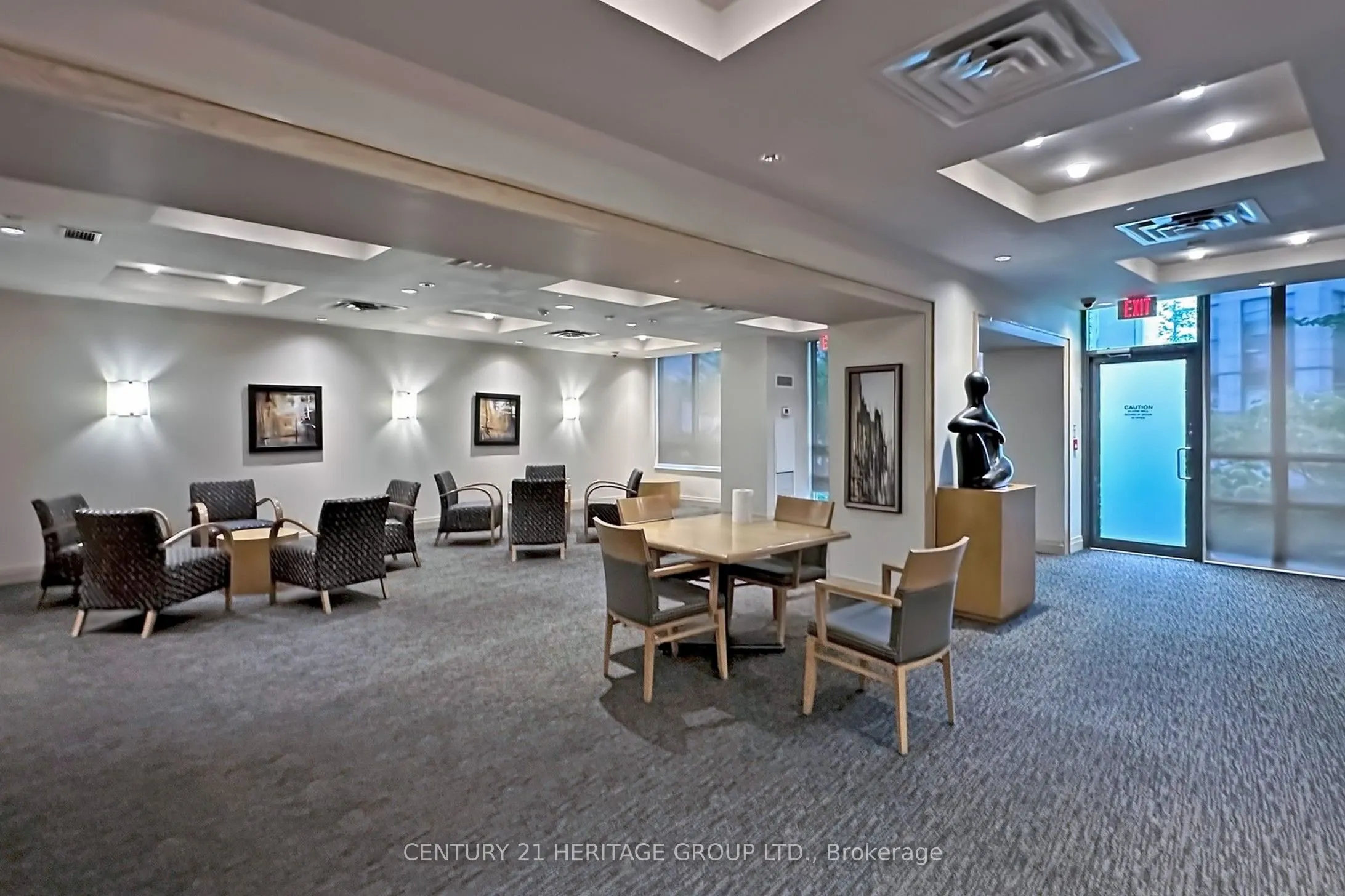 509 Beecroft Road, #2008