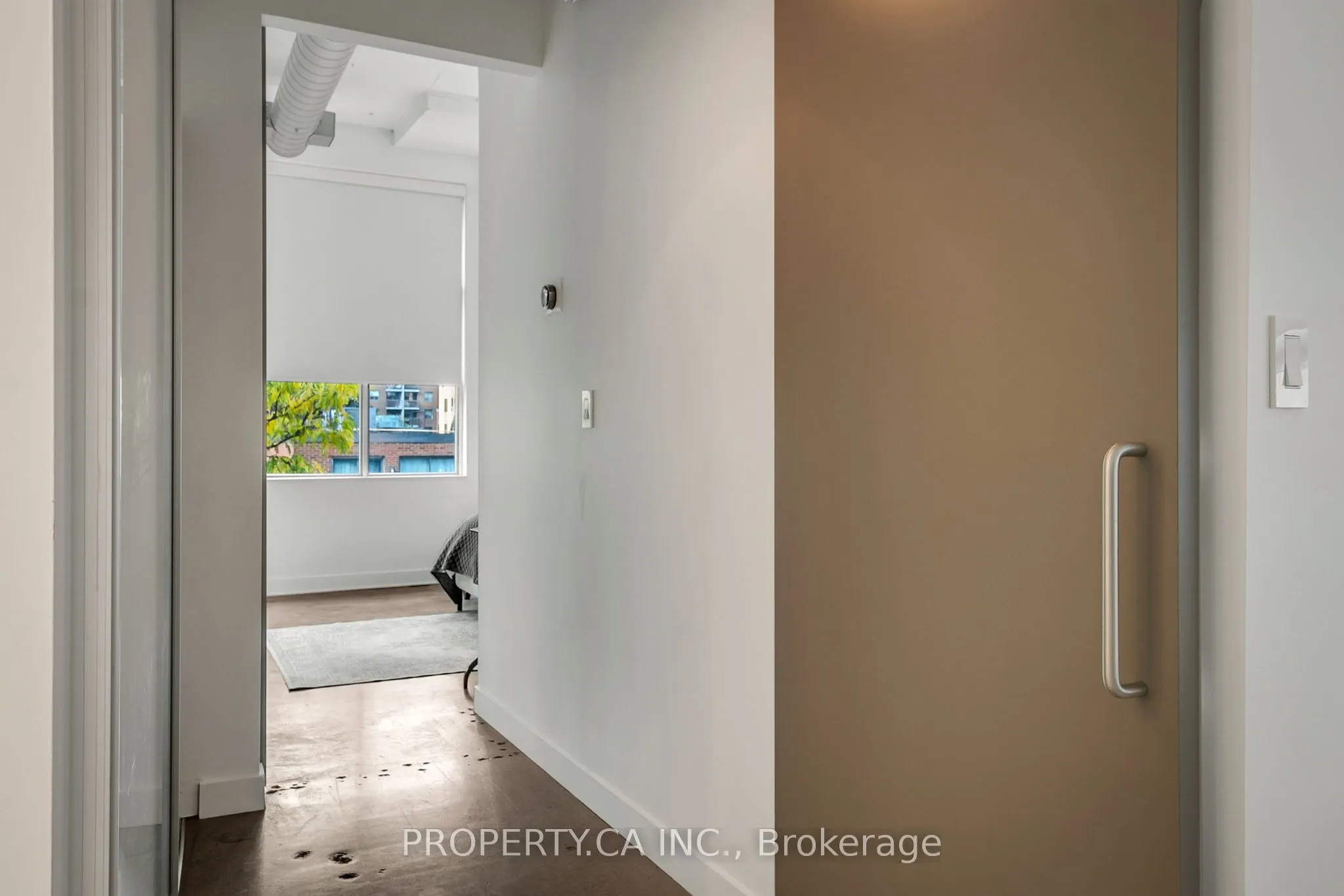 188 Eglinton Avenue E, #306