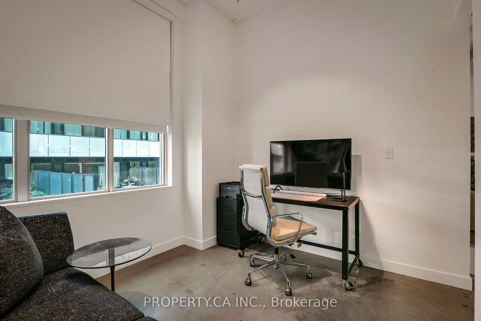 188 Eglinton Avenue E, #306