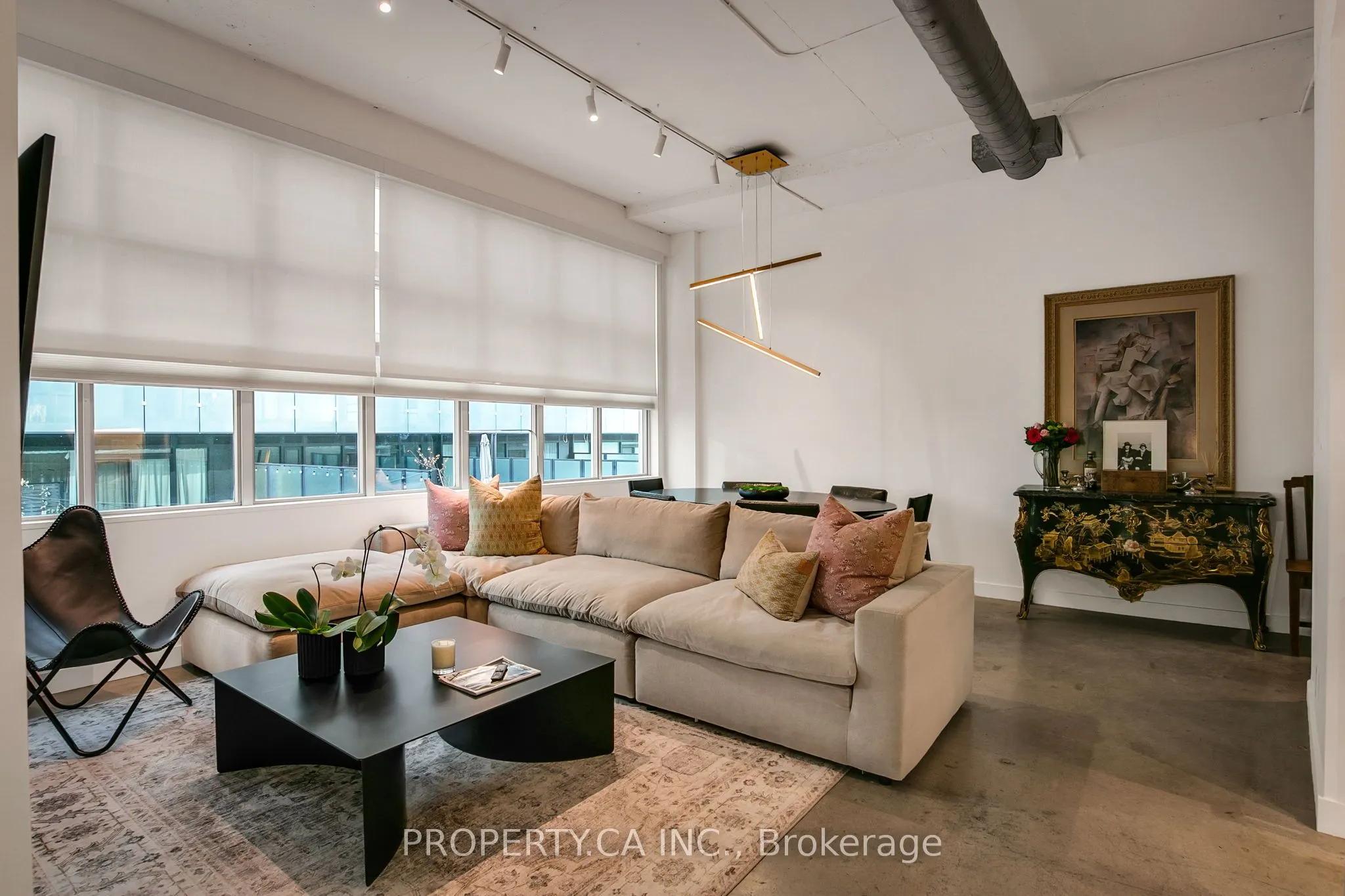 188 Eglinton Avenue E, #306