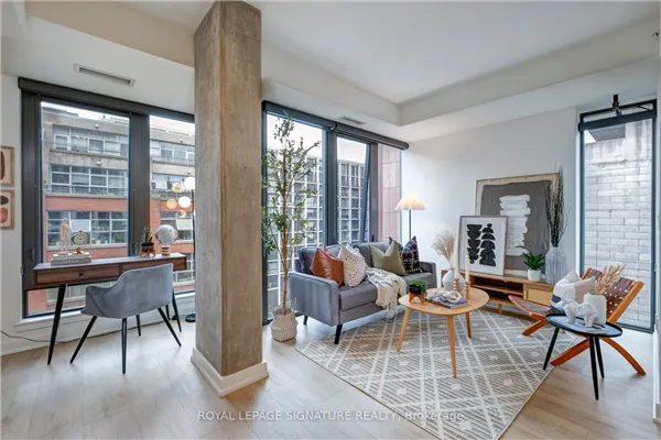 32 Camden Street, #704