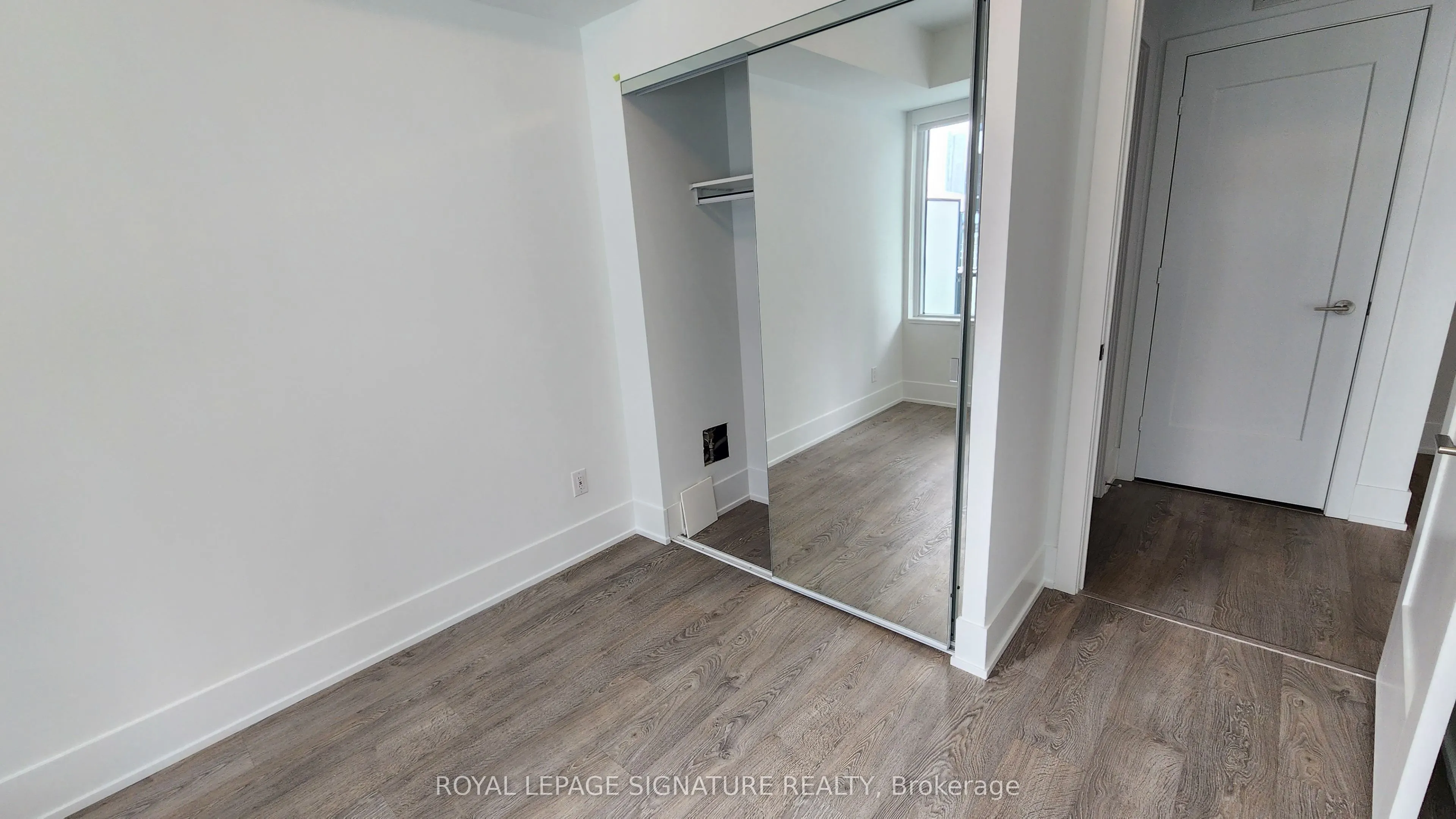 480 Front Street, #811