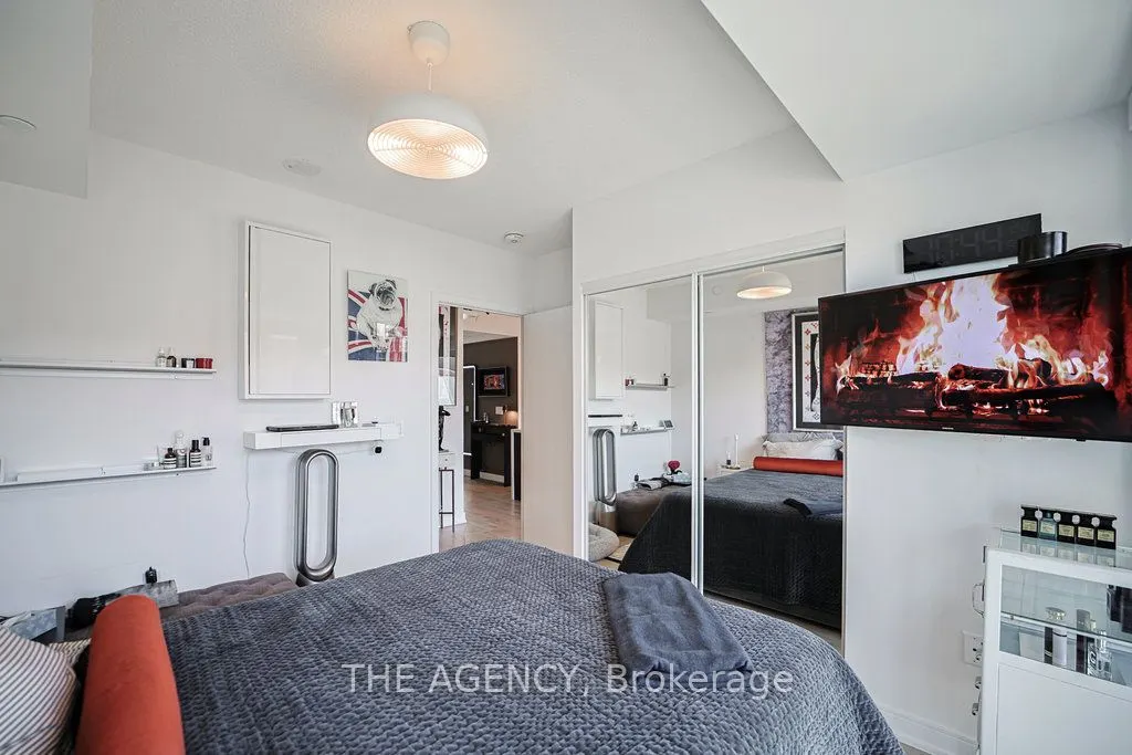 50 Wellesley Street E, #1109