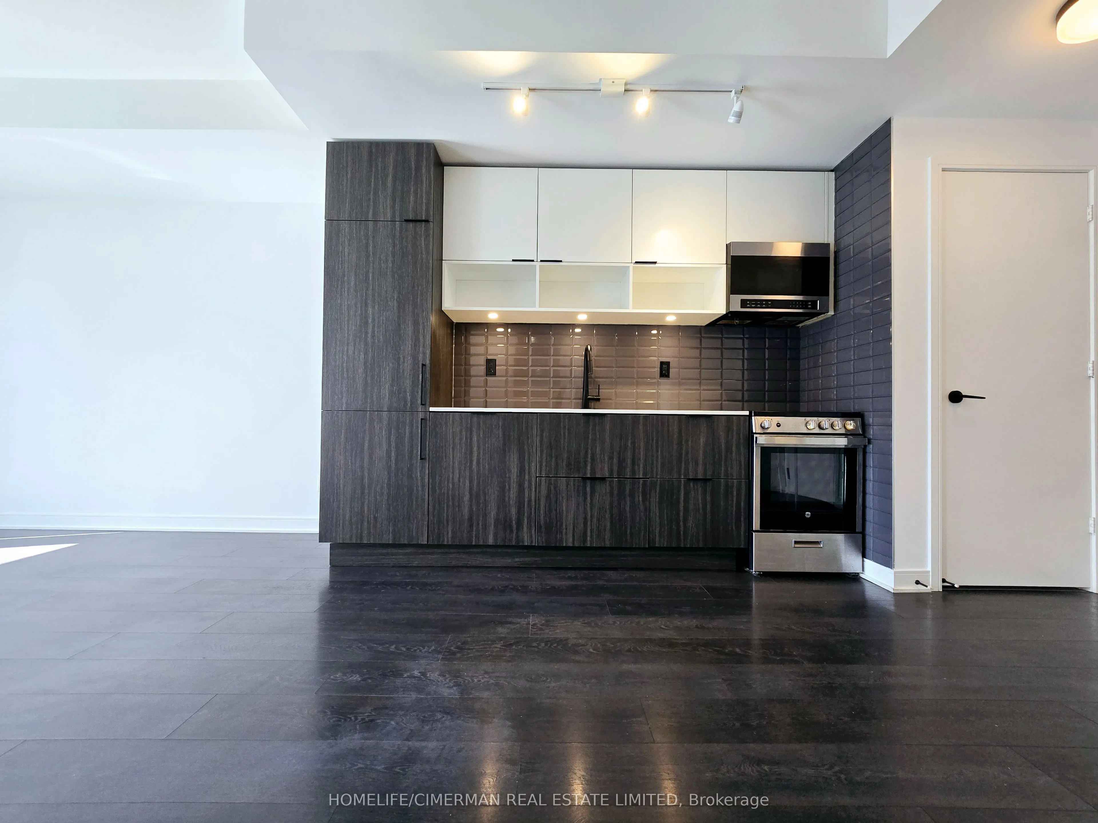 35 Rolling Mills Road, #N524