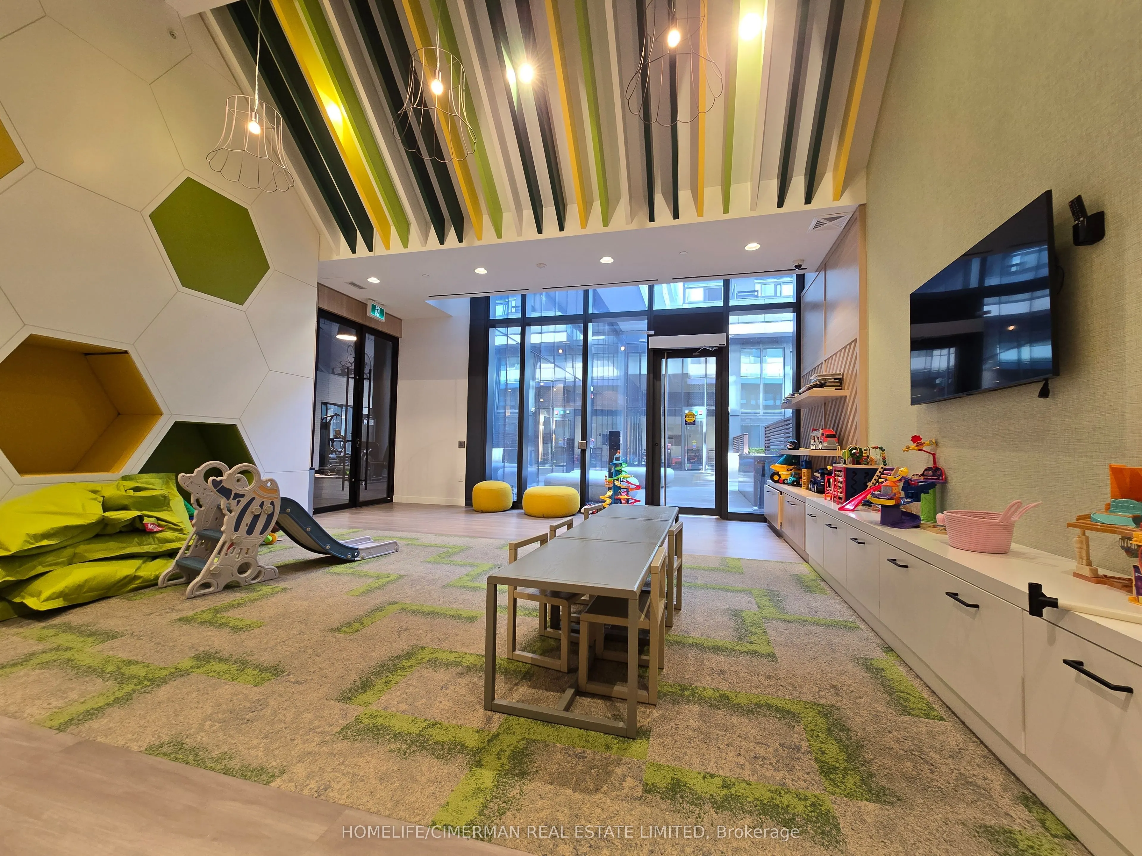 35 Rolling Mills Road, #N524