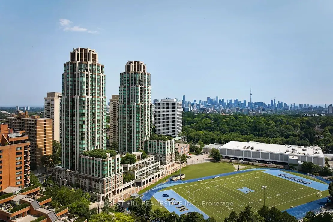 320 Tweedsmuir Avenue, #303